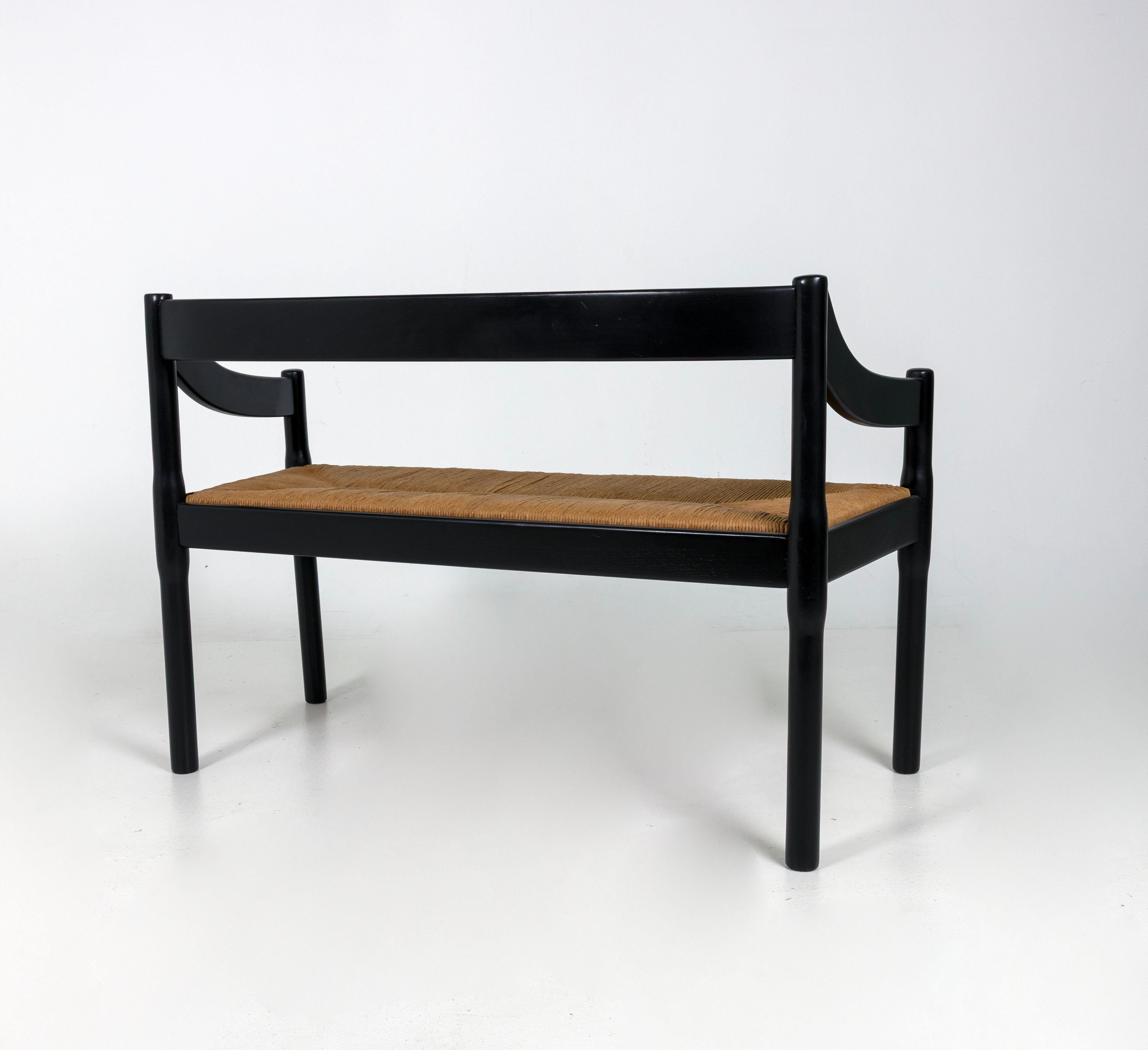 Vico Magistretti „Carimate“ Bank für Cassina, schwarz, Binsen (Mitte des 20. Jahrhunderts) im Angebot