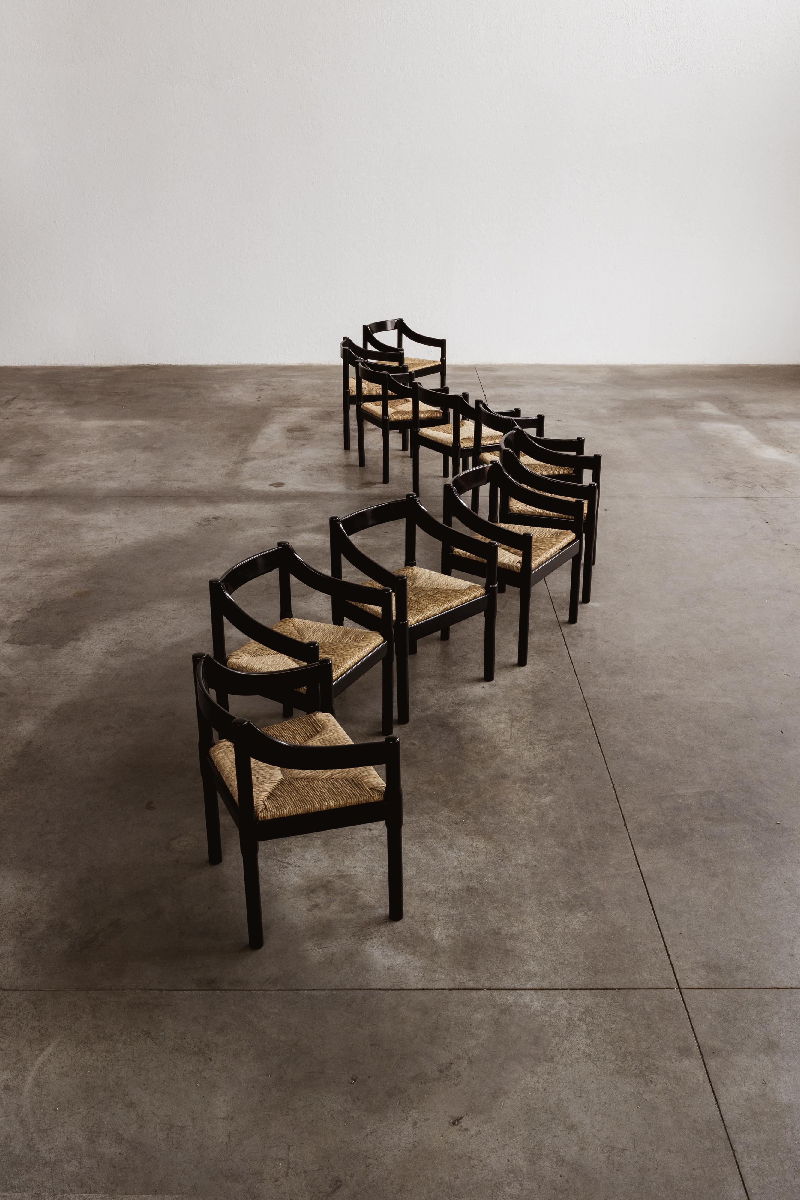 Vico Magistretti Carimate-Stühle für Cassina, Schwarzes Holz, 1960, 10er-Set im Angebot 4