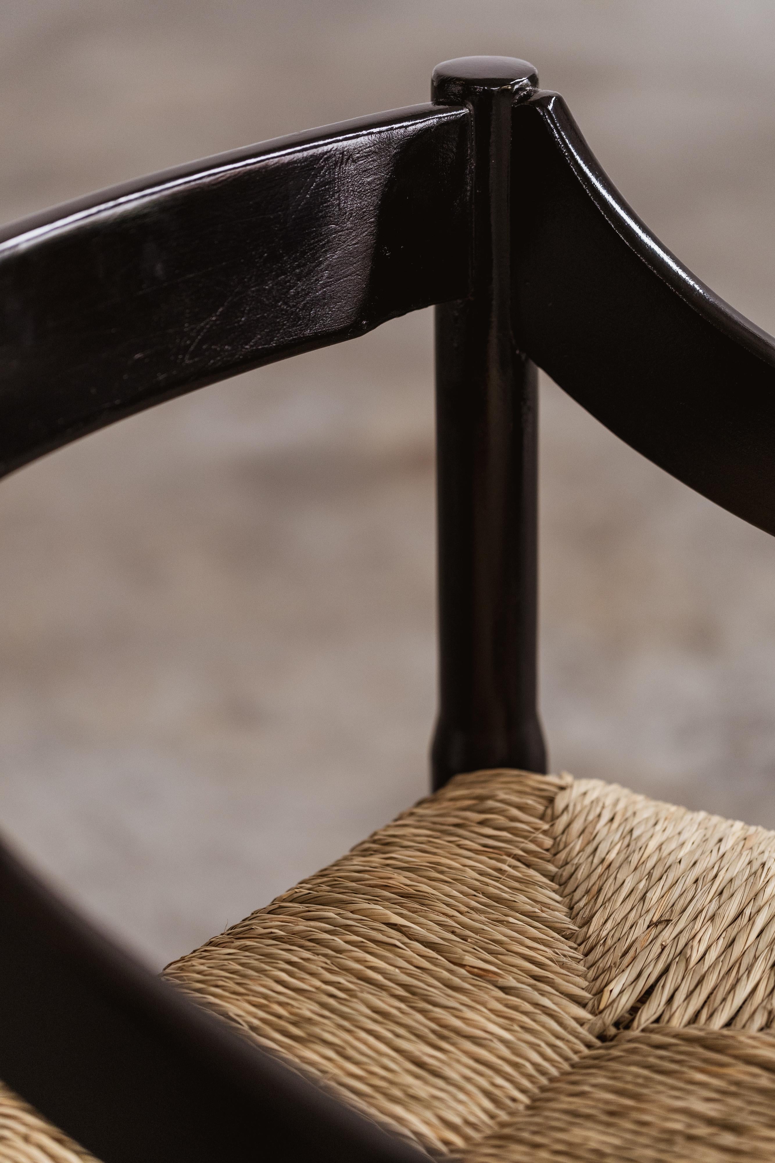 Vico Magistretti Carimate-Stühle für Cassina, Schwarzes Holz, 1960, 10er-Set (Mitte des 20. Jahrhunderts) im Angebot