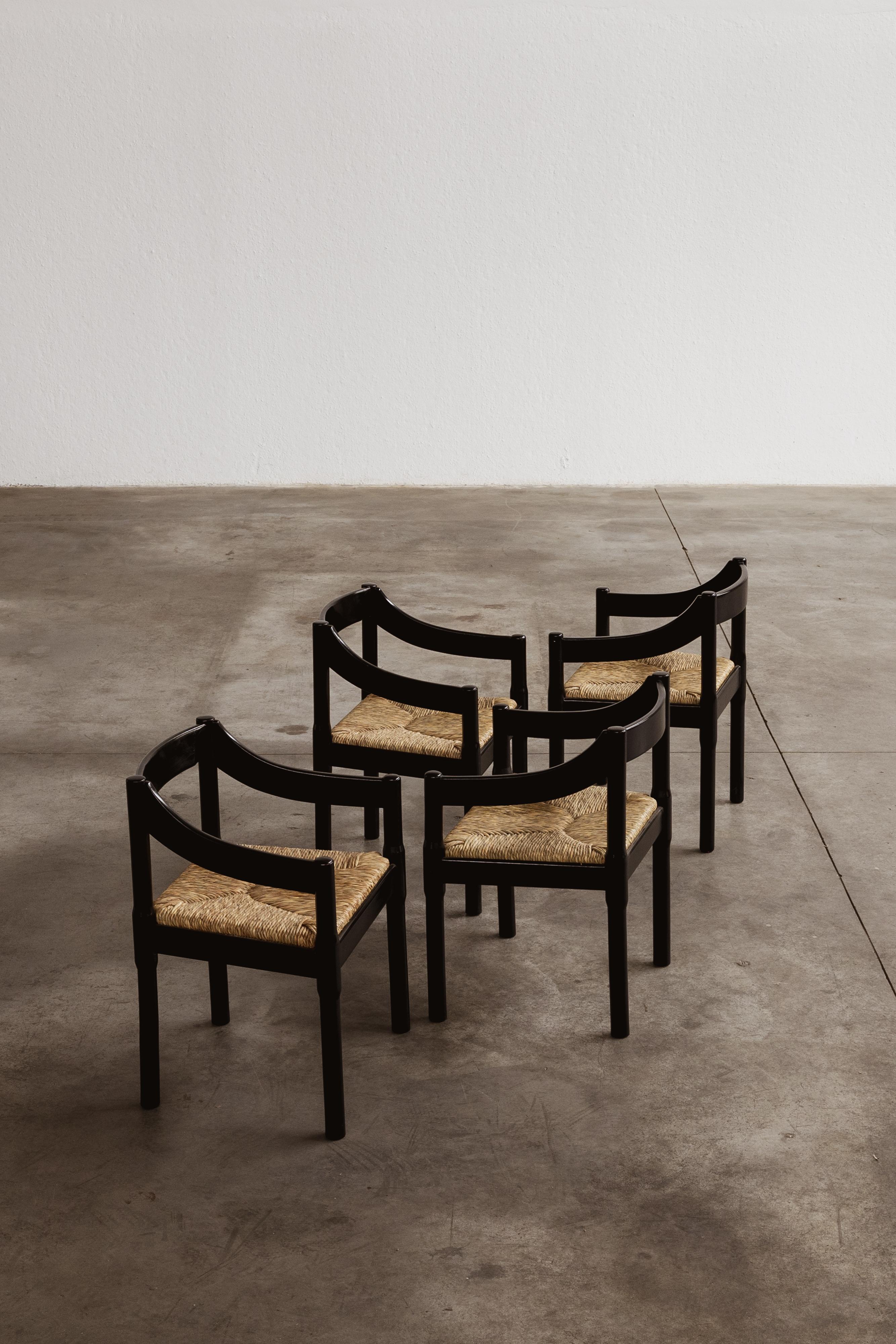 Vico Magistretti Carimate-Stühle für Cassina, Schwarzes Holz, 1960, 4er-Set im Angebot 5