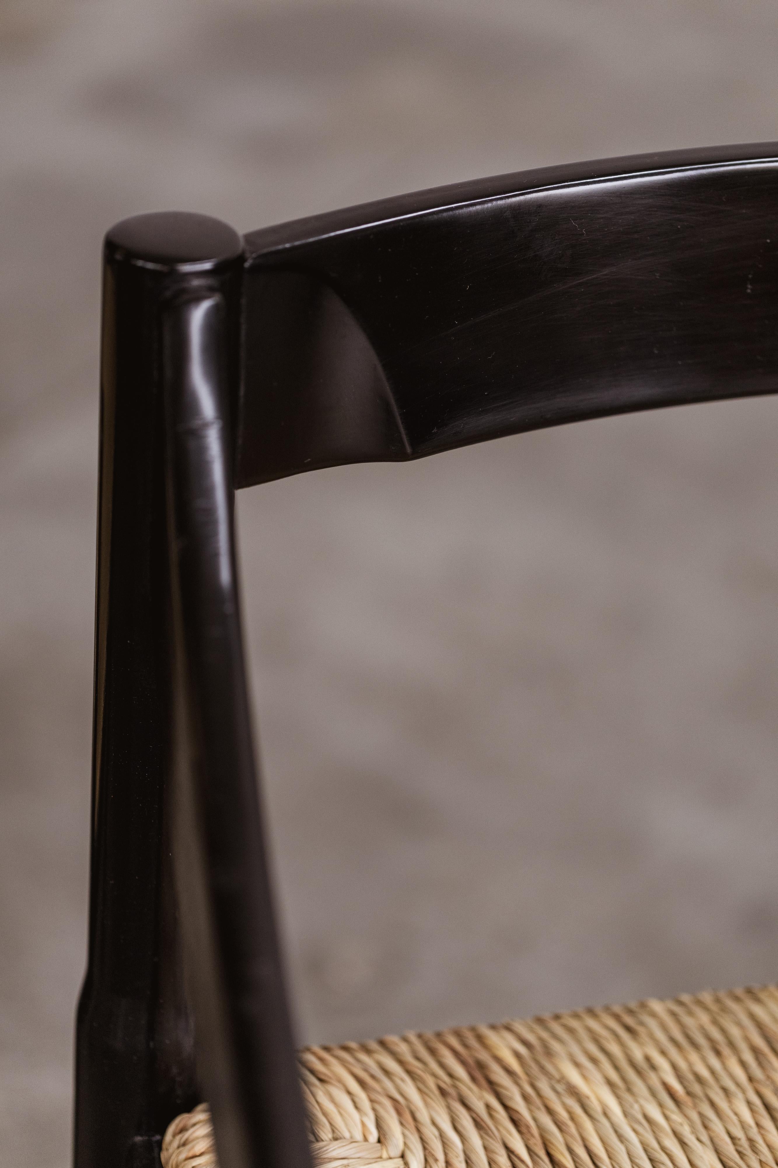 Vico Magistretti “Carimate” Chairs for Cassina, Black Wood, 1960, set of 6 For Sale 9