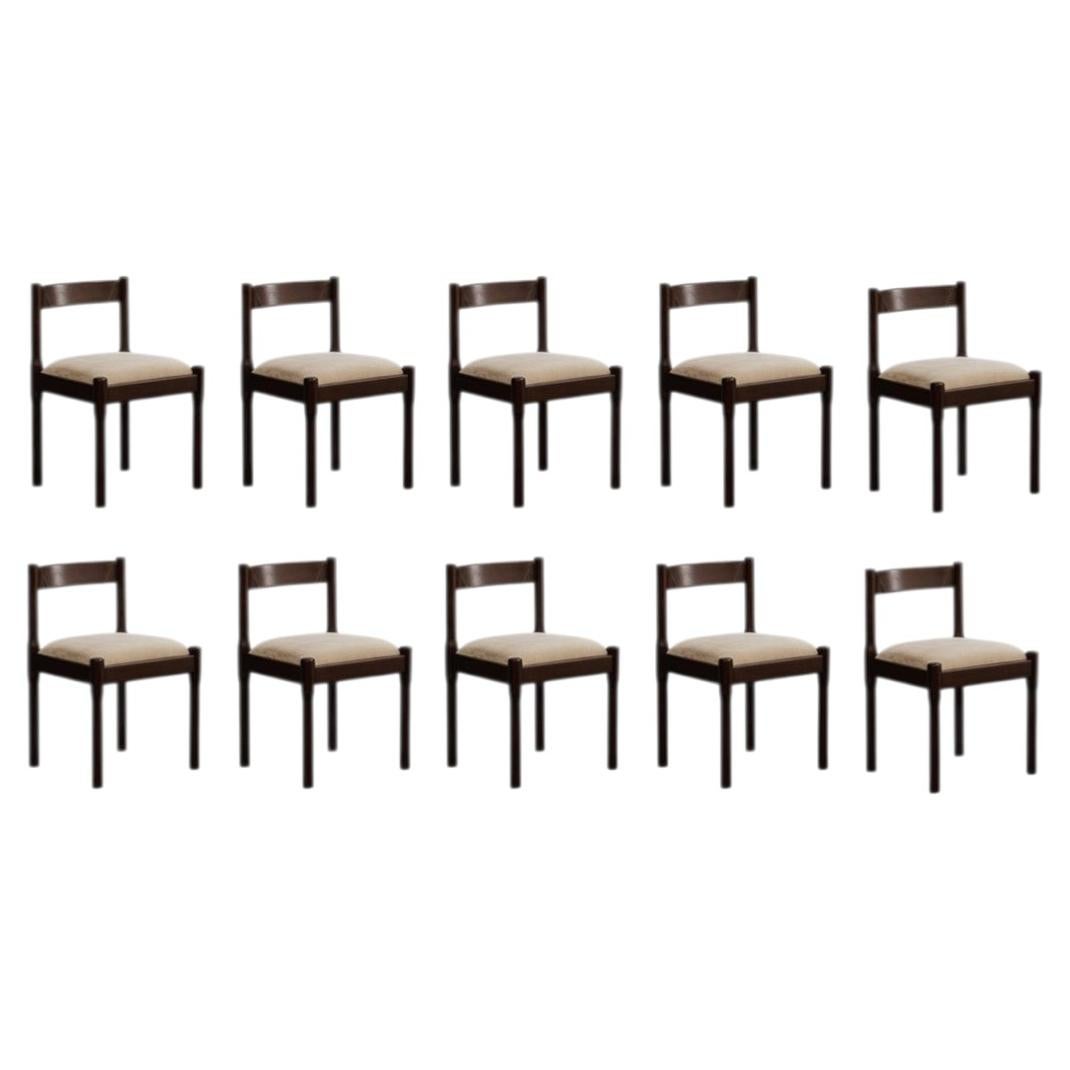 Chaises "Carimate" de Vico Magistretti pour Cassina, laquées marron, 1960, lot de 10