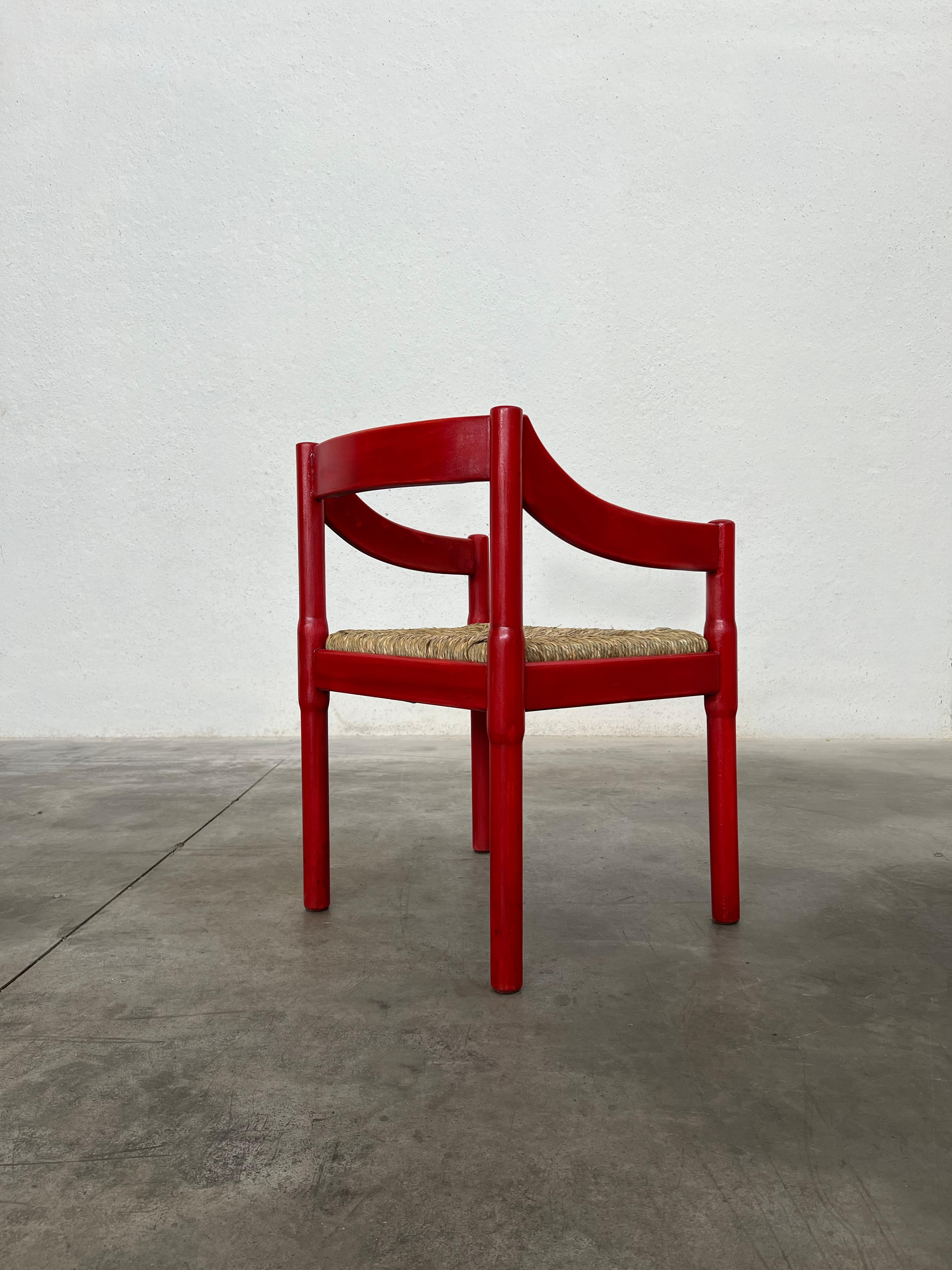 Vico Magistretti Carimate Esszimmerstuhl für Cassina, rot lackiert, 1960 (Italienisch) im Angebot