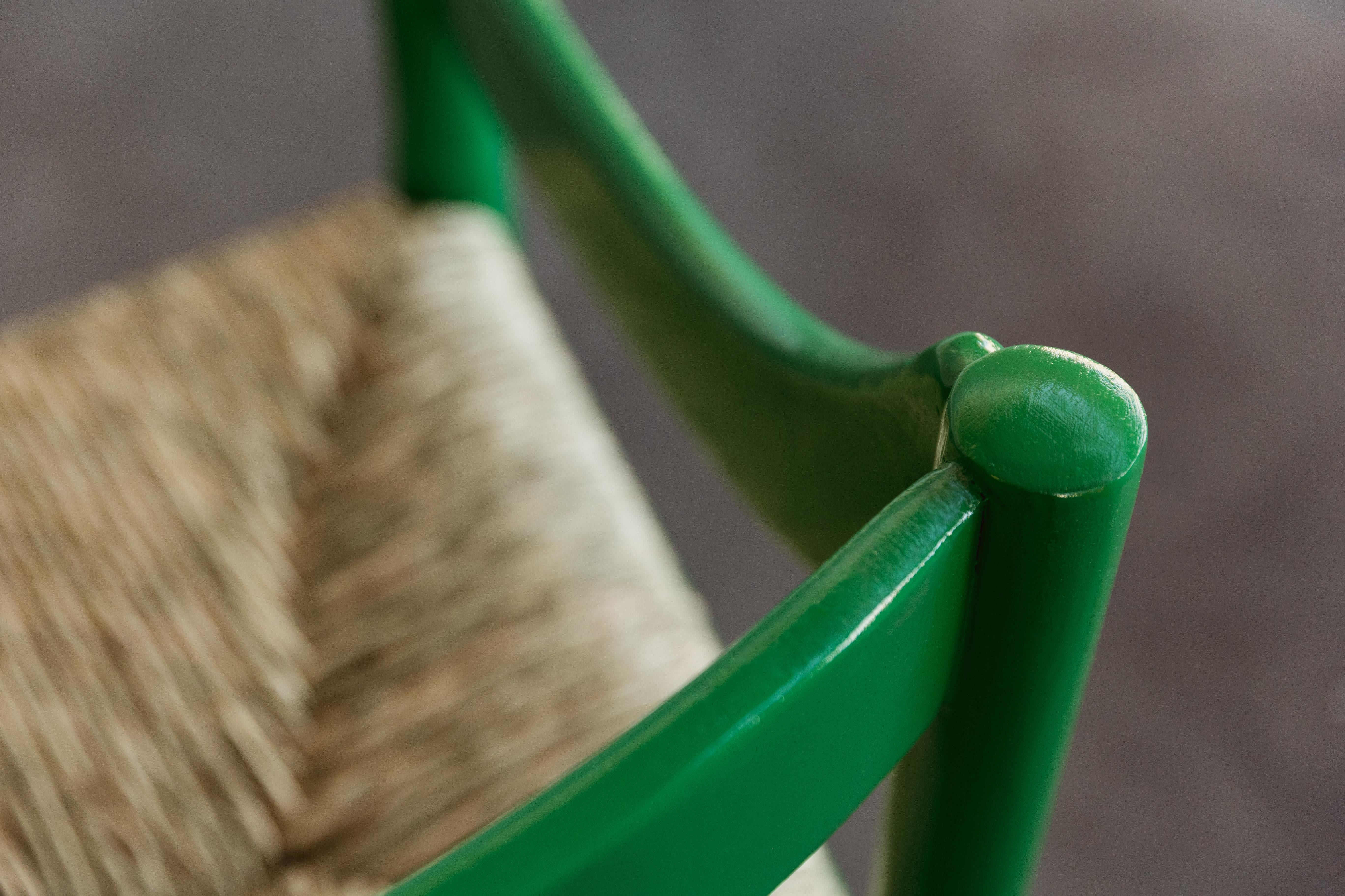 Esszimmerstuhl „Carimate“ von Vico Magistretti für Cassina, lackiertes Grün, 1960 im Zustand „Gut“ im Angebot in Lonigo, Veneto