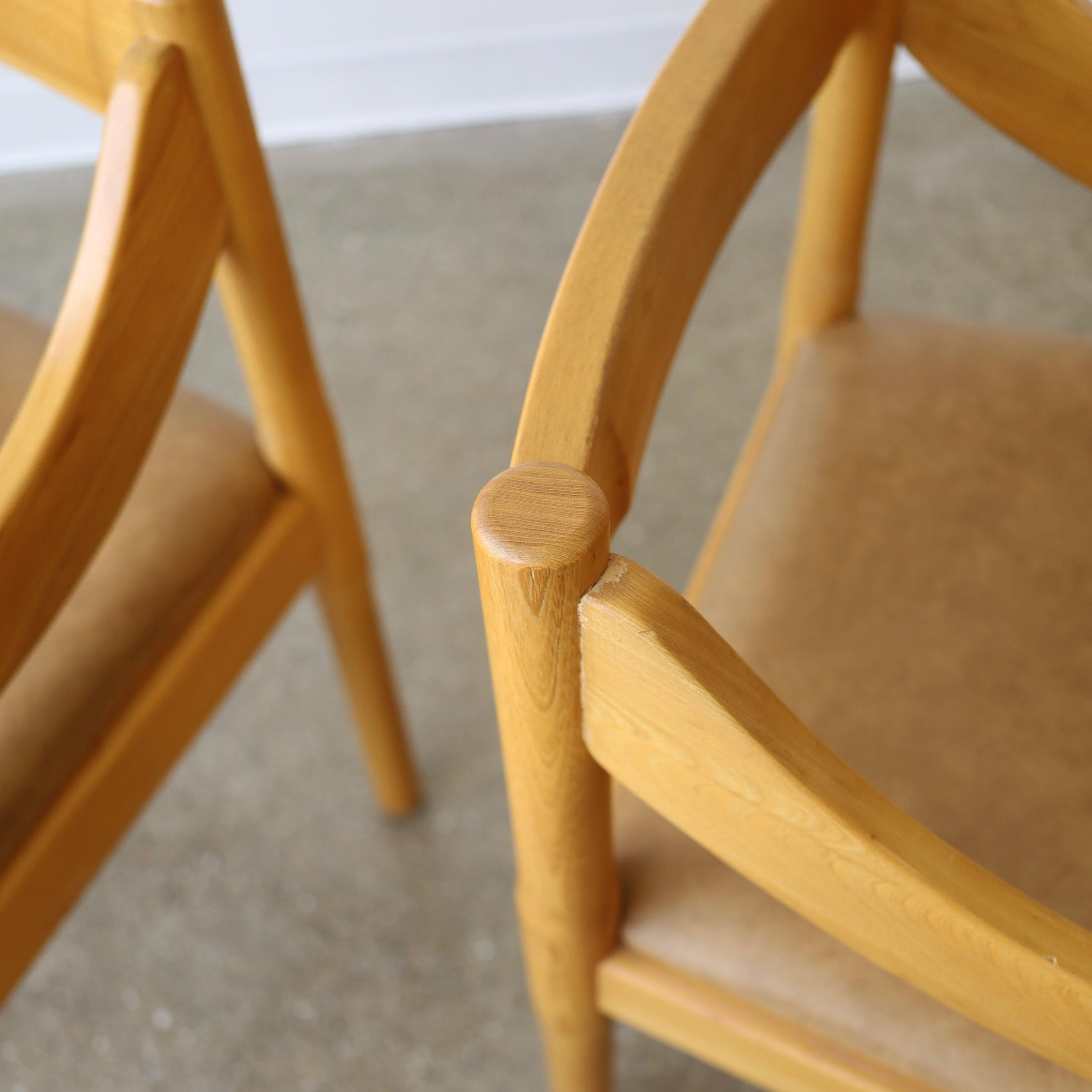 c. 1960s manufactured by Cassina in Italy - great vintage condition featuring their original upholstery and lacquered oak
