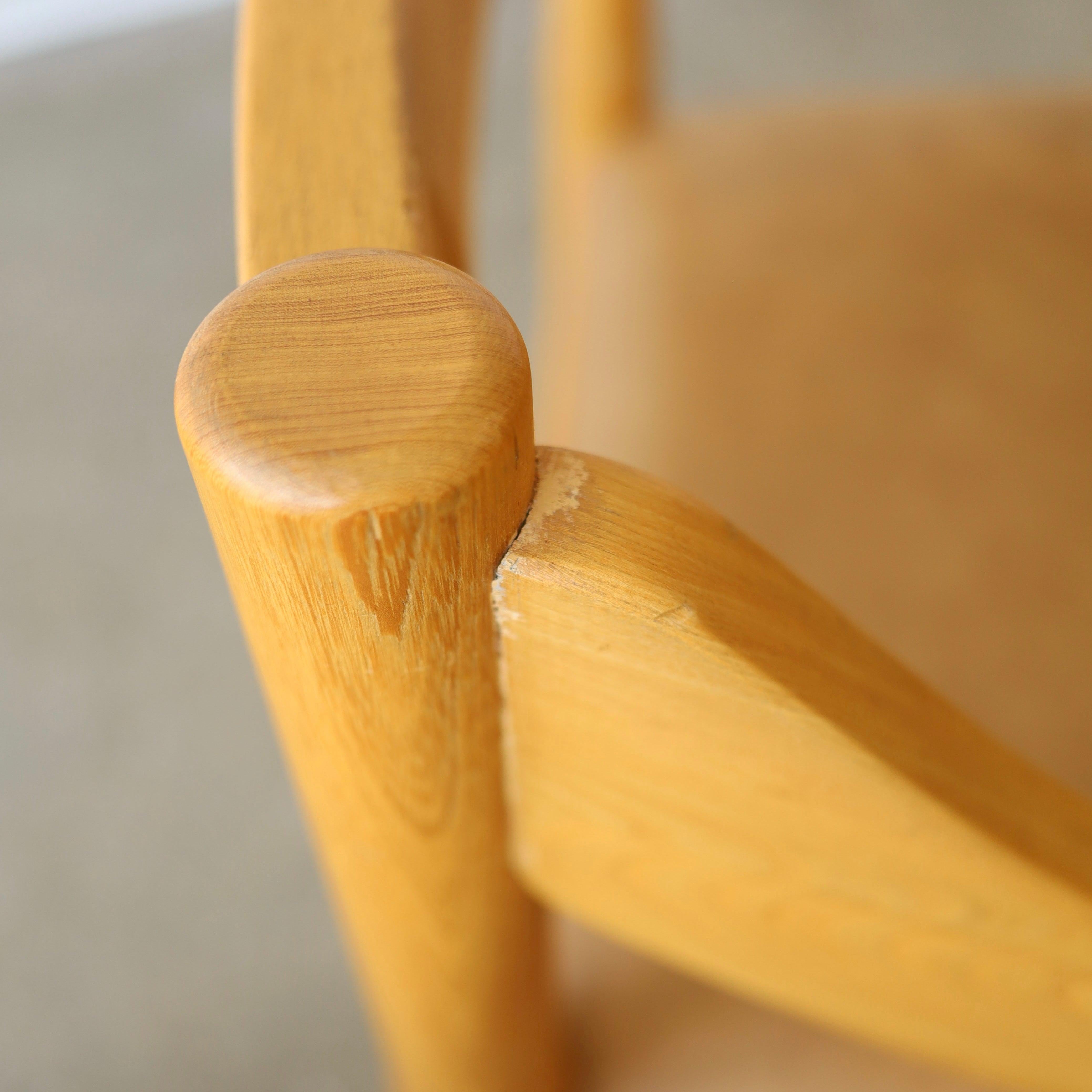 Italian Vico Magistretti “Carimate” Dining Chairs, a pair For Sale