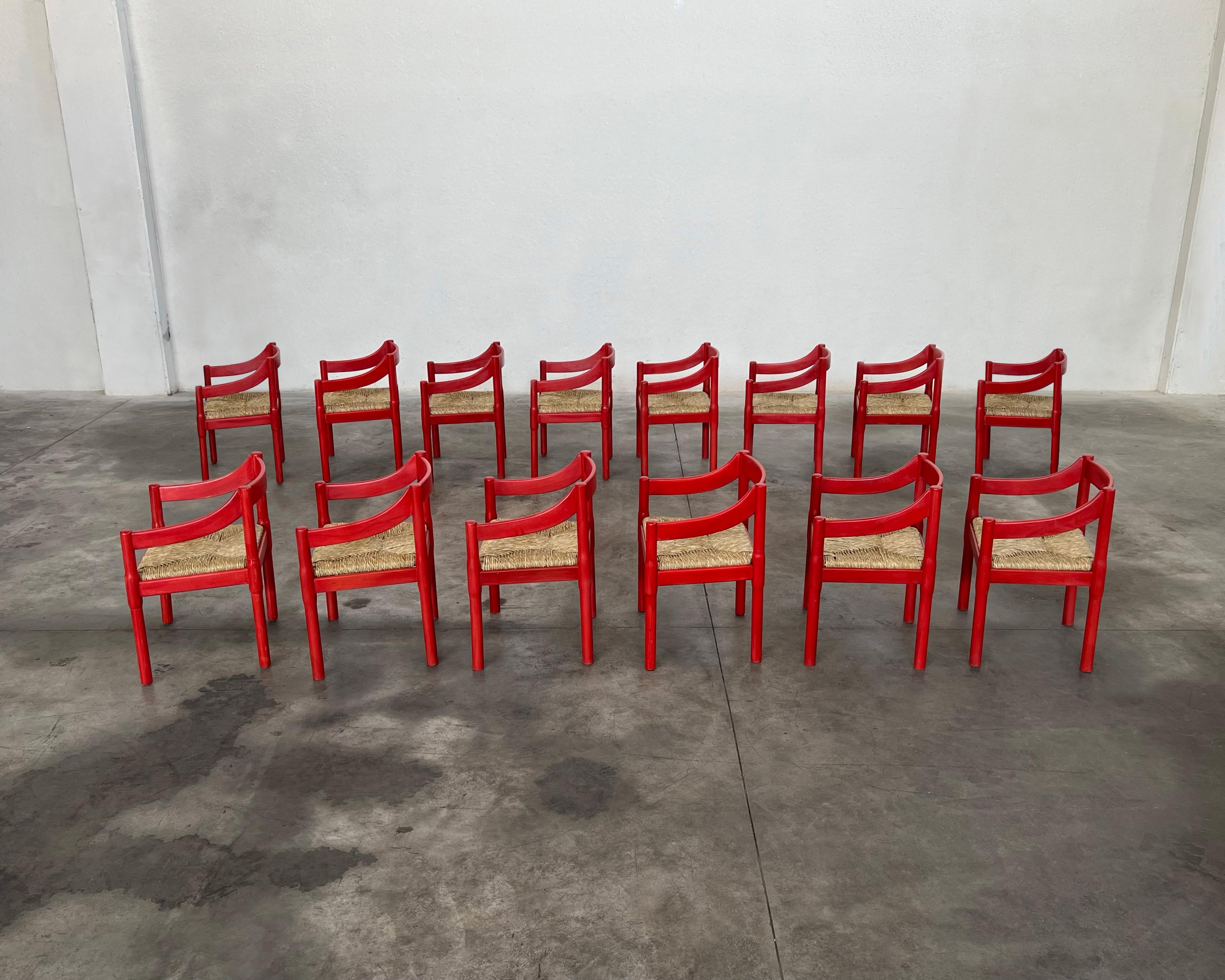 Chaises de salle à manger Carimate de Vico Magistretti pour Cassina, 1960, lot de 14 en vente 3