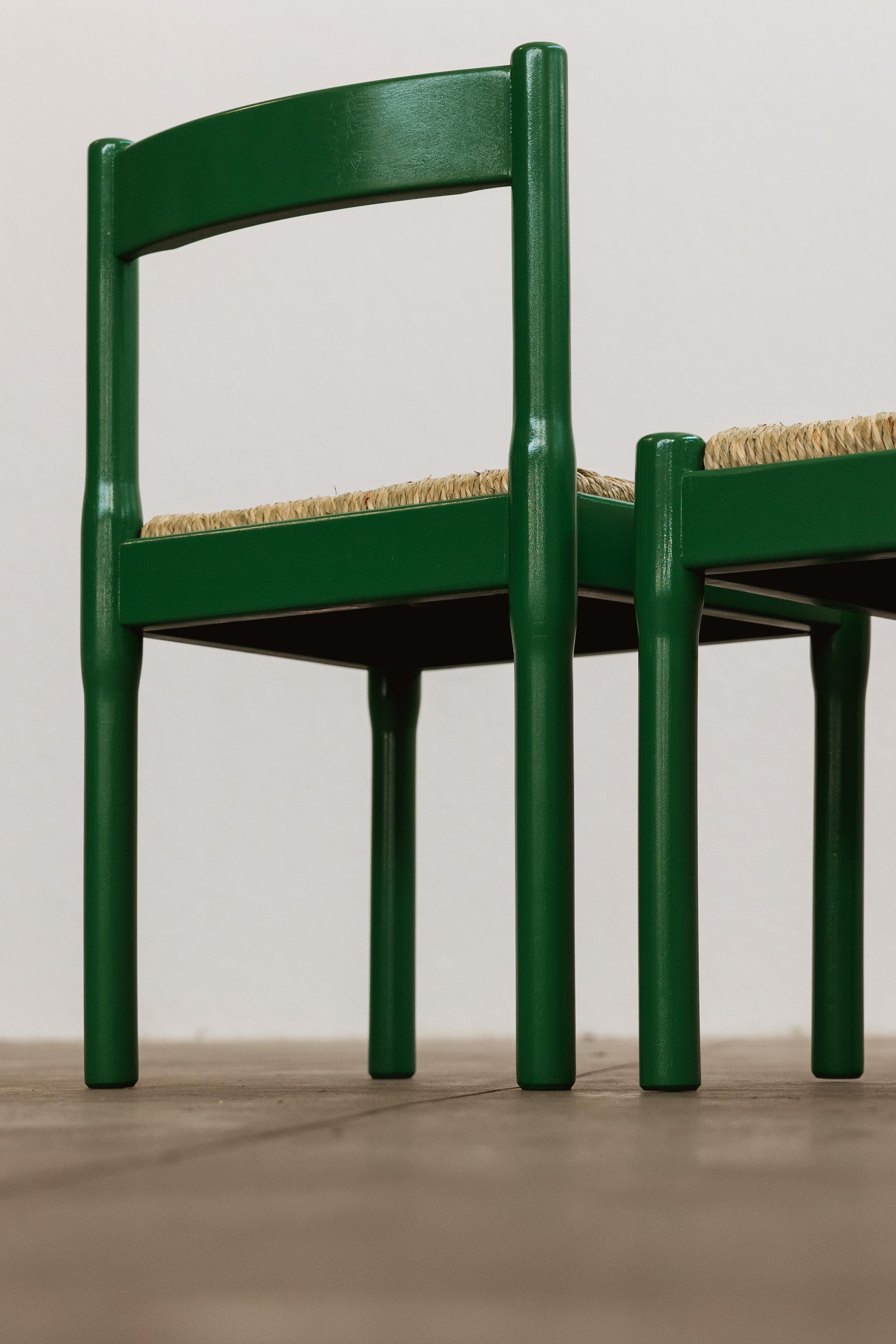 Esszimmerstühle „Carimate“ von Vico Magistretti für Cassina, 1960, 16er-Set im Angebot 3