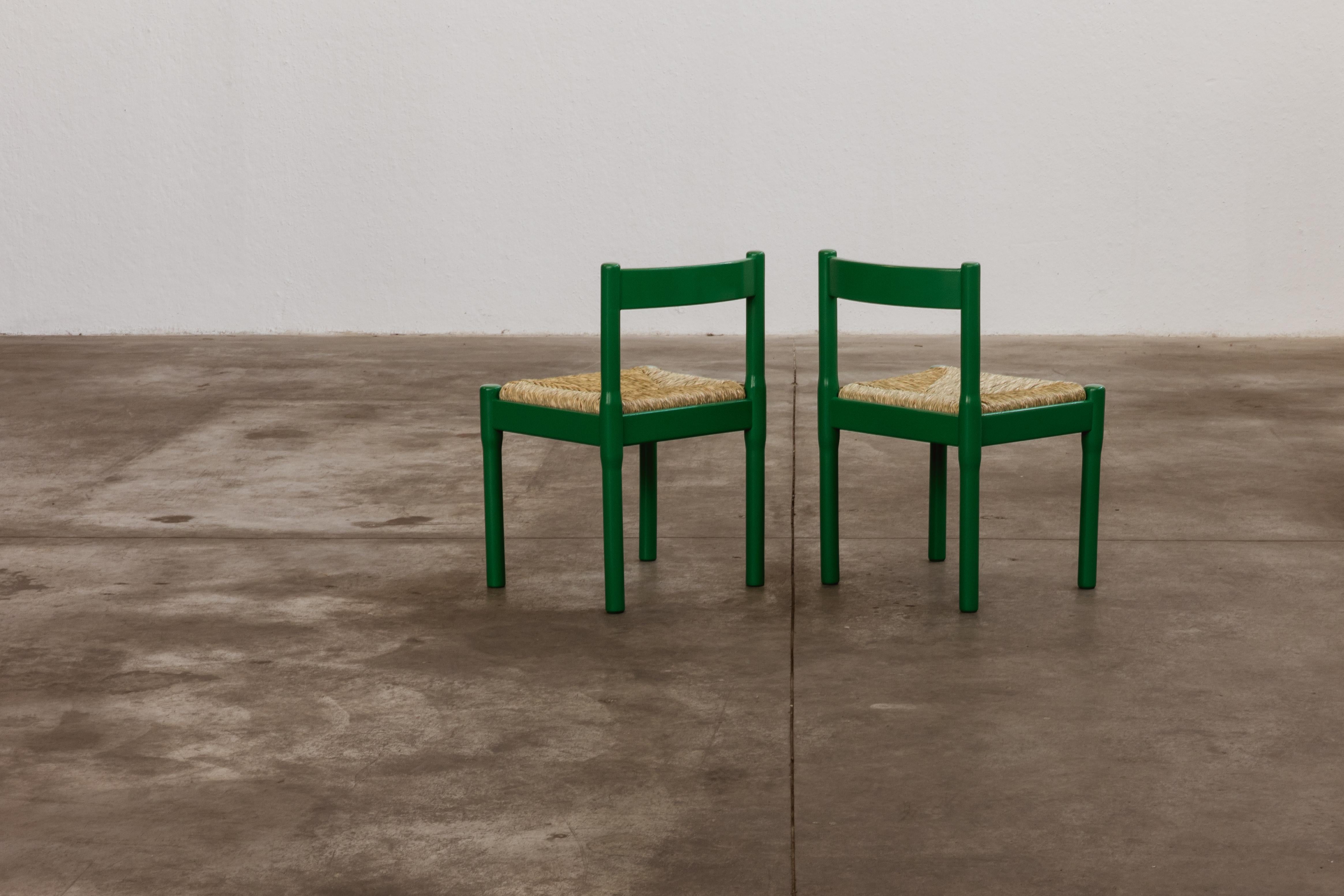 Esszimmerstühle „Carimate“ von Vico Magistretti für Cassina, 1960, 16er-Set im Angebot 4