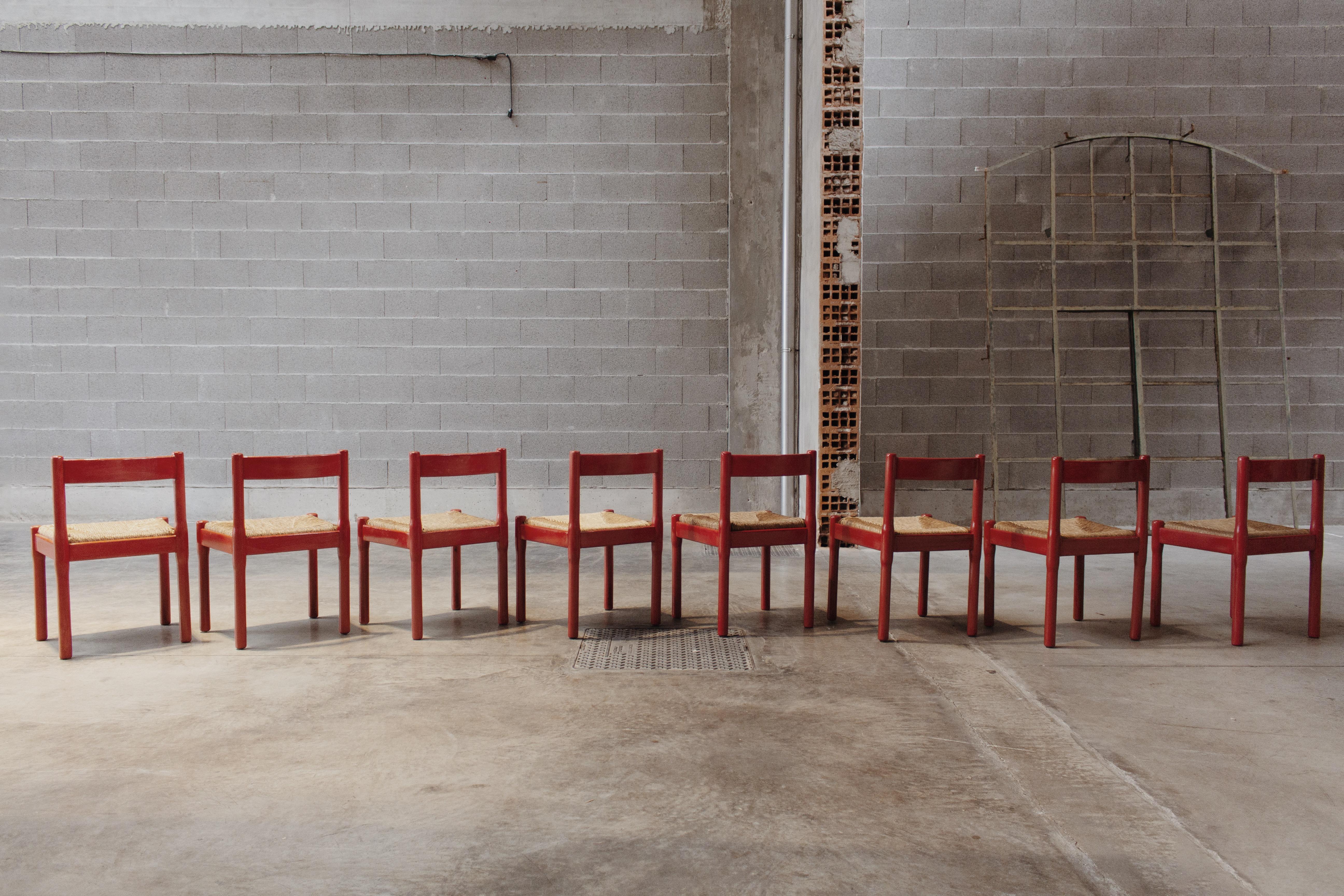 Milieu du XXe siècle Chaises de salle à manger Carimate de Vico Magistretti pour Cassina, 1960, lot de 8 en vente