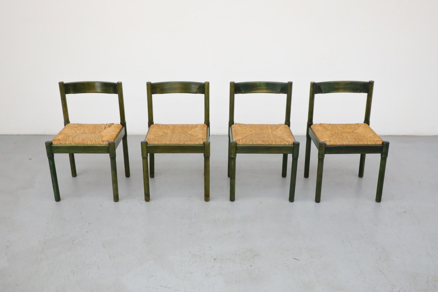 Vico Magistretti chaises de salle à manger Carimate en chêne teinté vert avec table assortie en vente 12