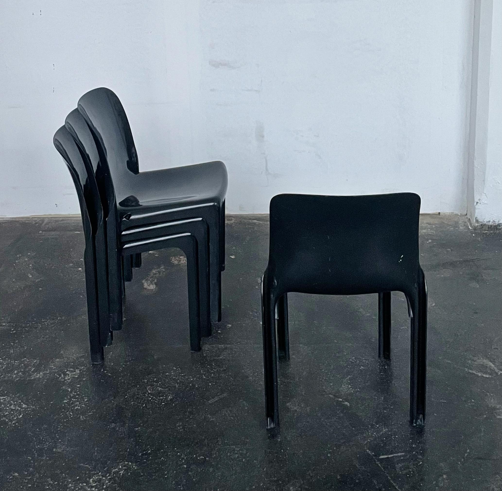 Italian Vico Magistretti Chair „Selene“ by Artemide circa 1969 For Sale