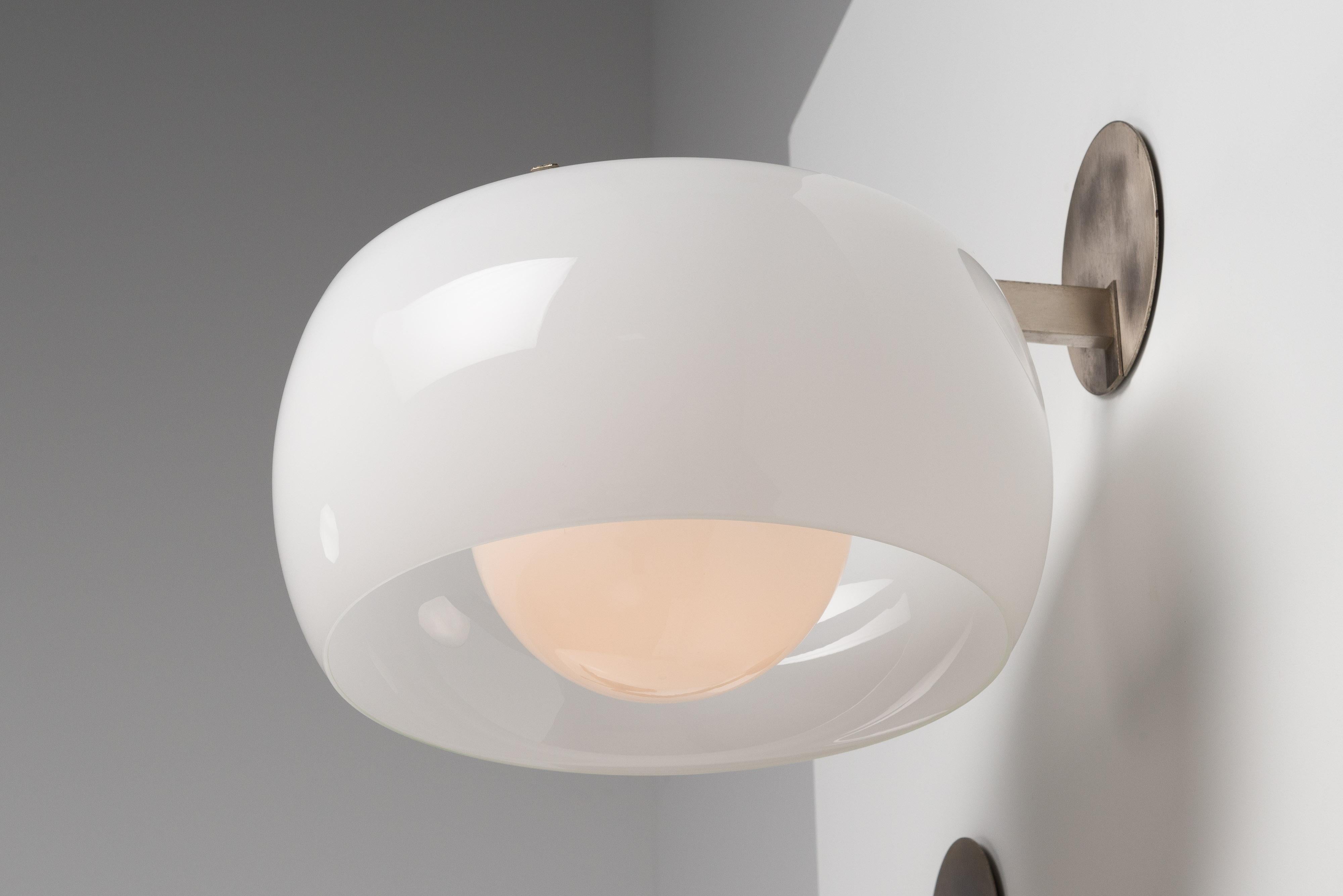 Métal Lampes murales Clinio de Vico Magistretti, Artemide, Italie 1967 en vente