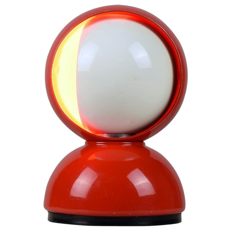 Vico Magistretti, Eclisse ''Eclipse'' Table Lamp, Artemide, 1965 For Sale  at 1stDibs