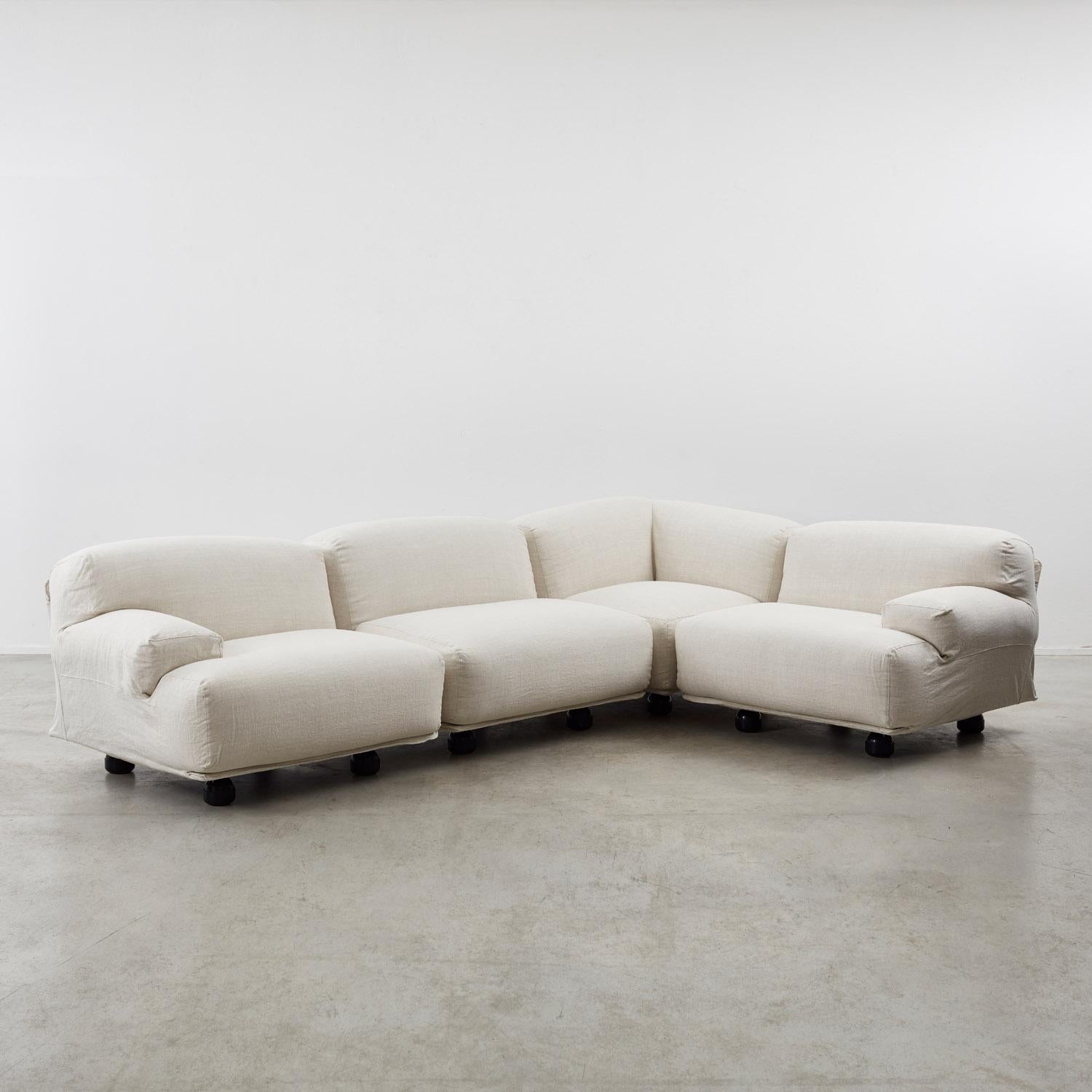 Post-Modern Vico Magistretti Fiandra corner modular sofa for Cassina, Italy, 1975