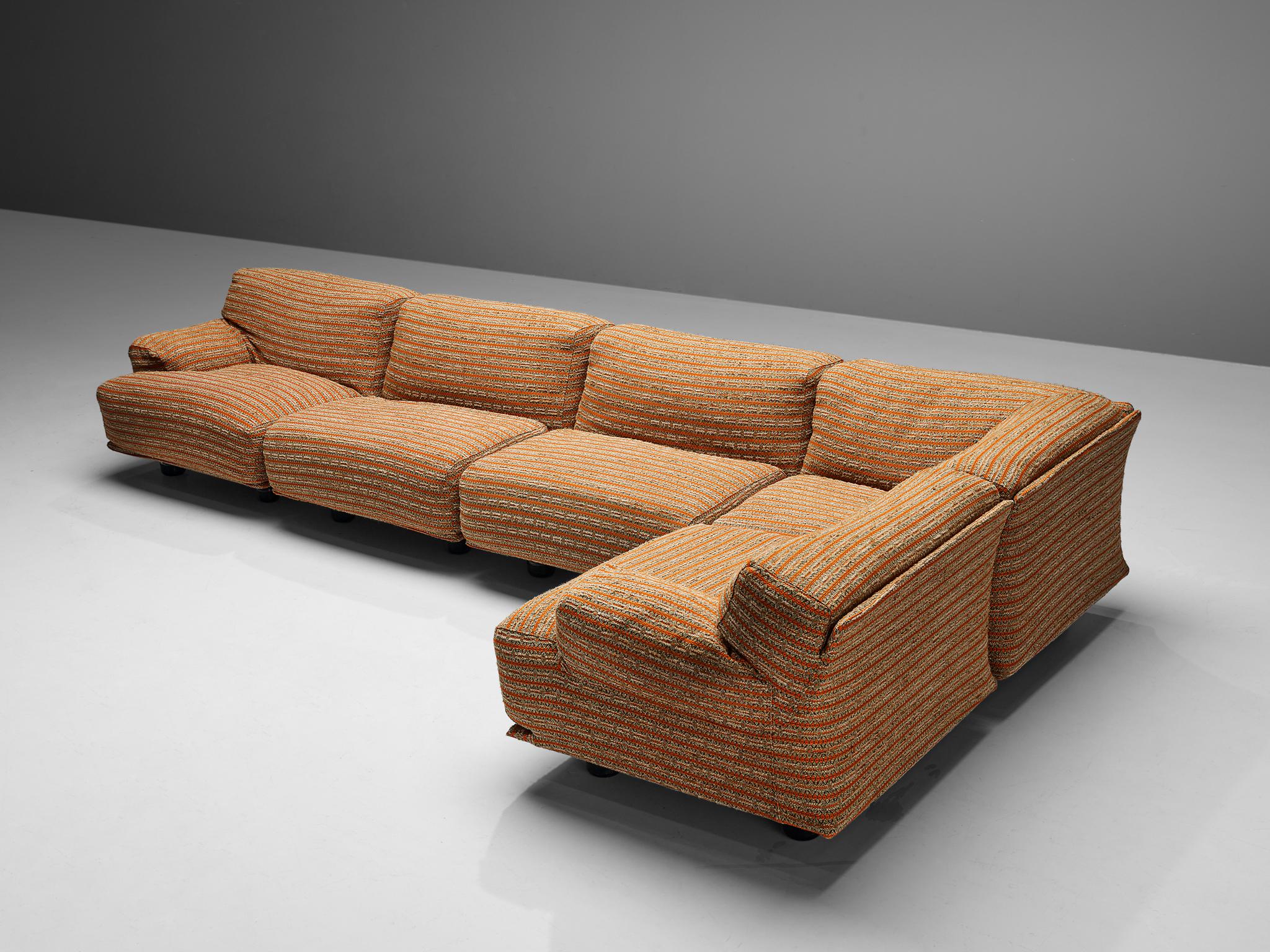 Vico Magistretti ‘Fiandra’ Sectional Sofa in Patterned Upholstery For