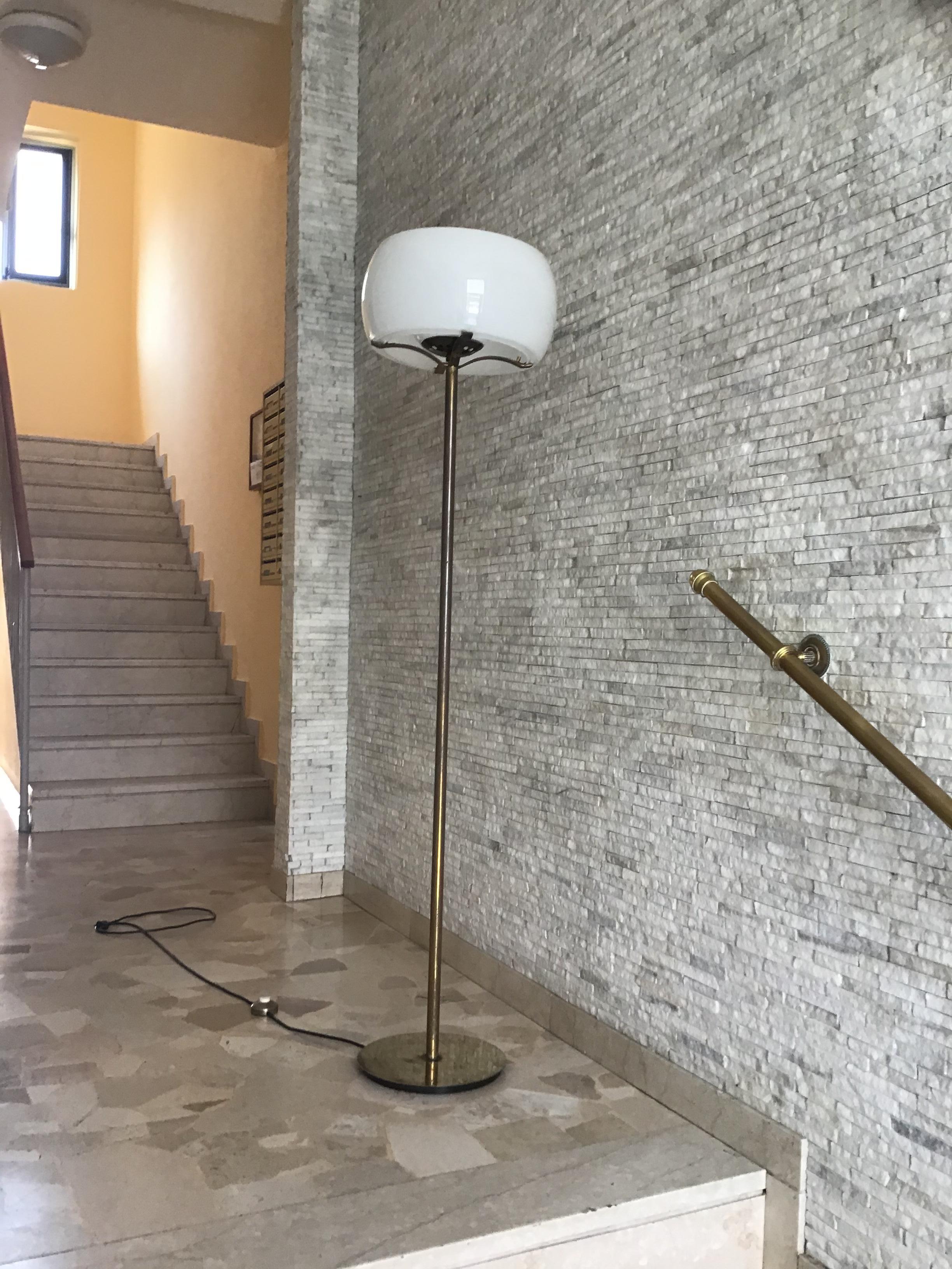 Vico Magistretti #Floor Lamp Brass Glass, 1960, Italy  For Sale 3