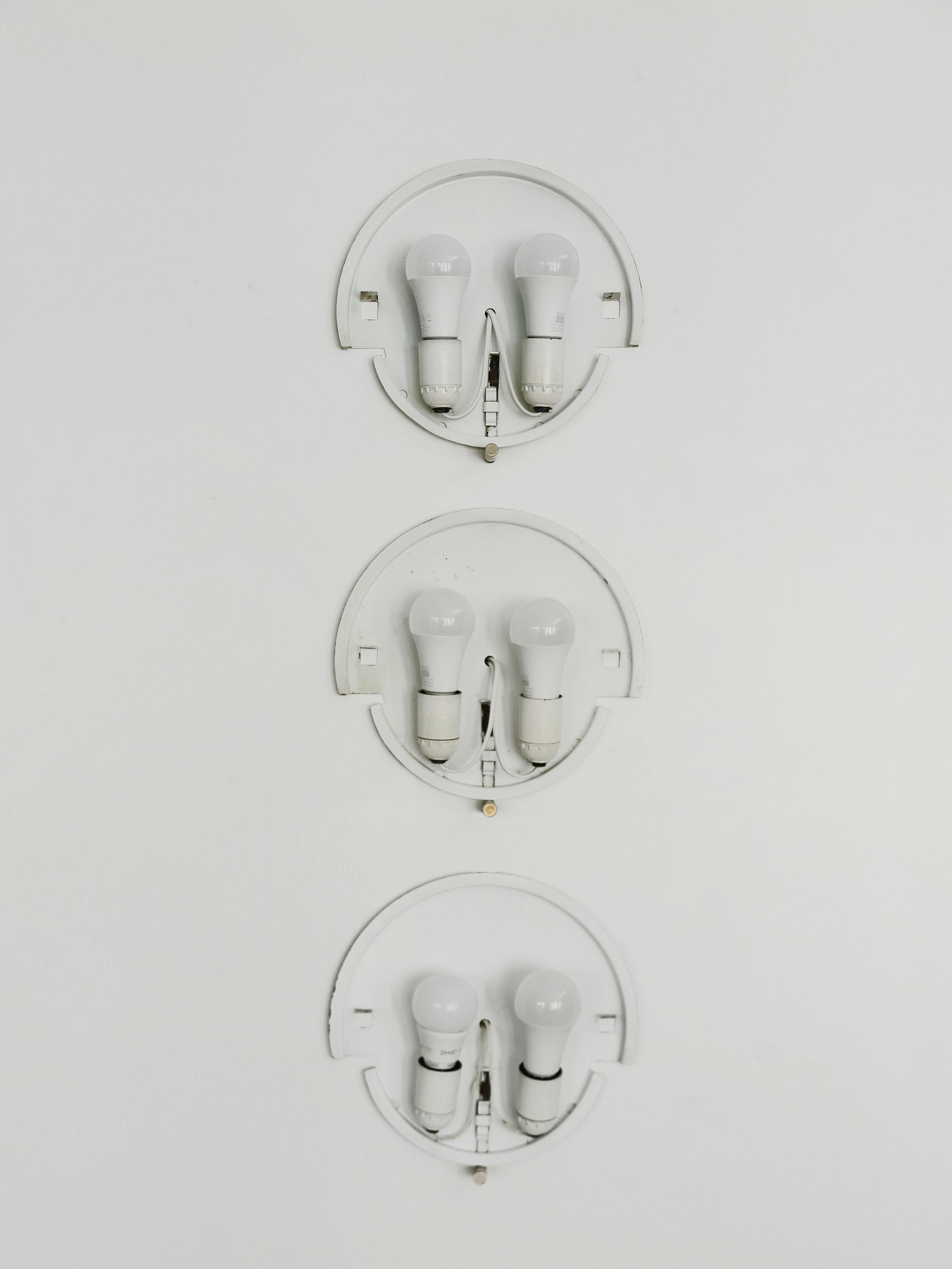 Vico Magistretti for Artemide Italian Glass Brass Mania Sconces Wall lamps 1960s 9