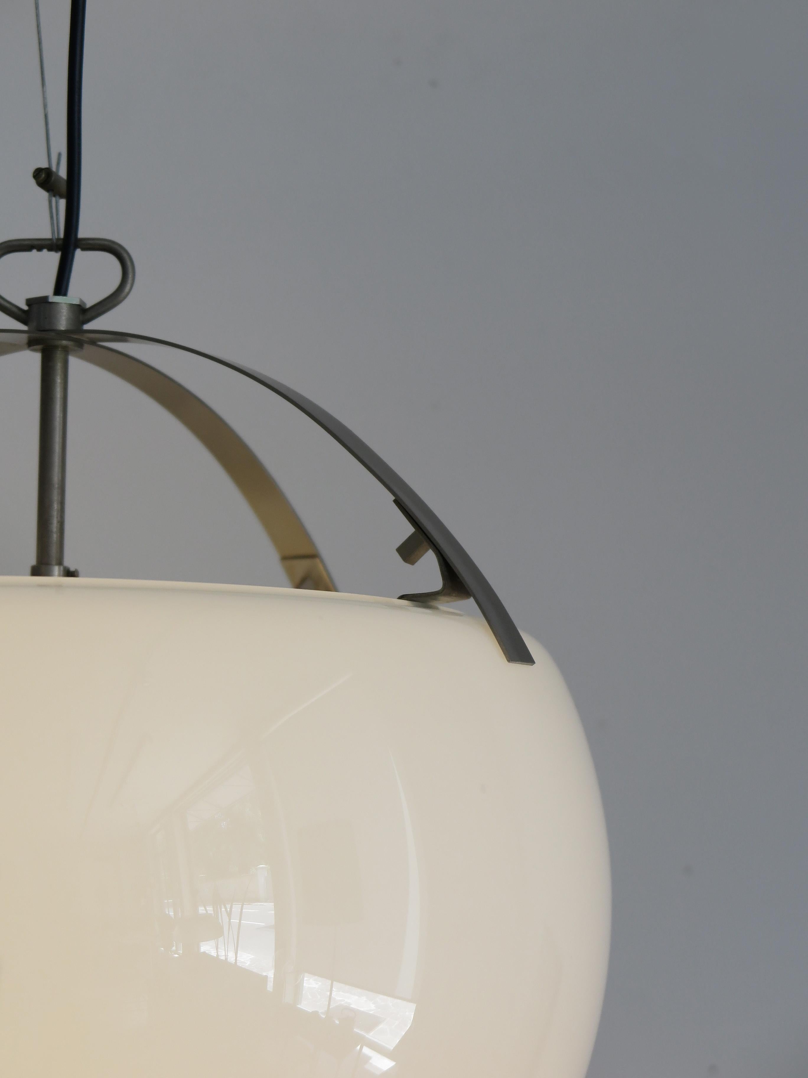 Vico Magistretti for Artemide Italian Glass Pendant Lamp Model Omega, 1960 3
