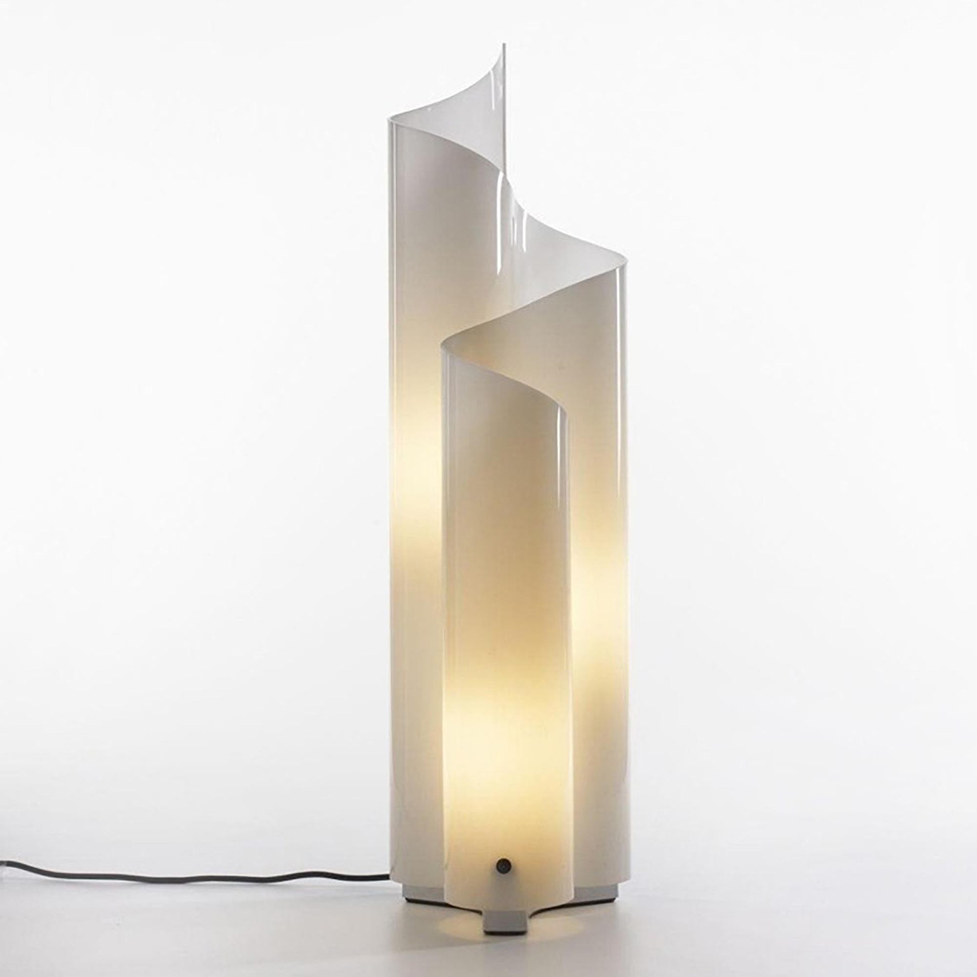 Late 20th Century Vico Magistretti for Artemide Mezzachimera Floor/Table Lamp, Italy, 1970s
