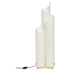 Vico Magistretti para Artemide Lámpara de pie/mesa Mezzachimera, Italia, años 70
