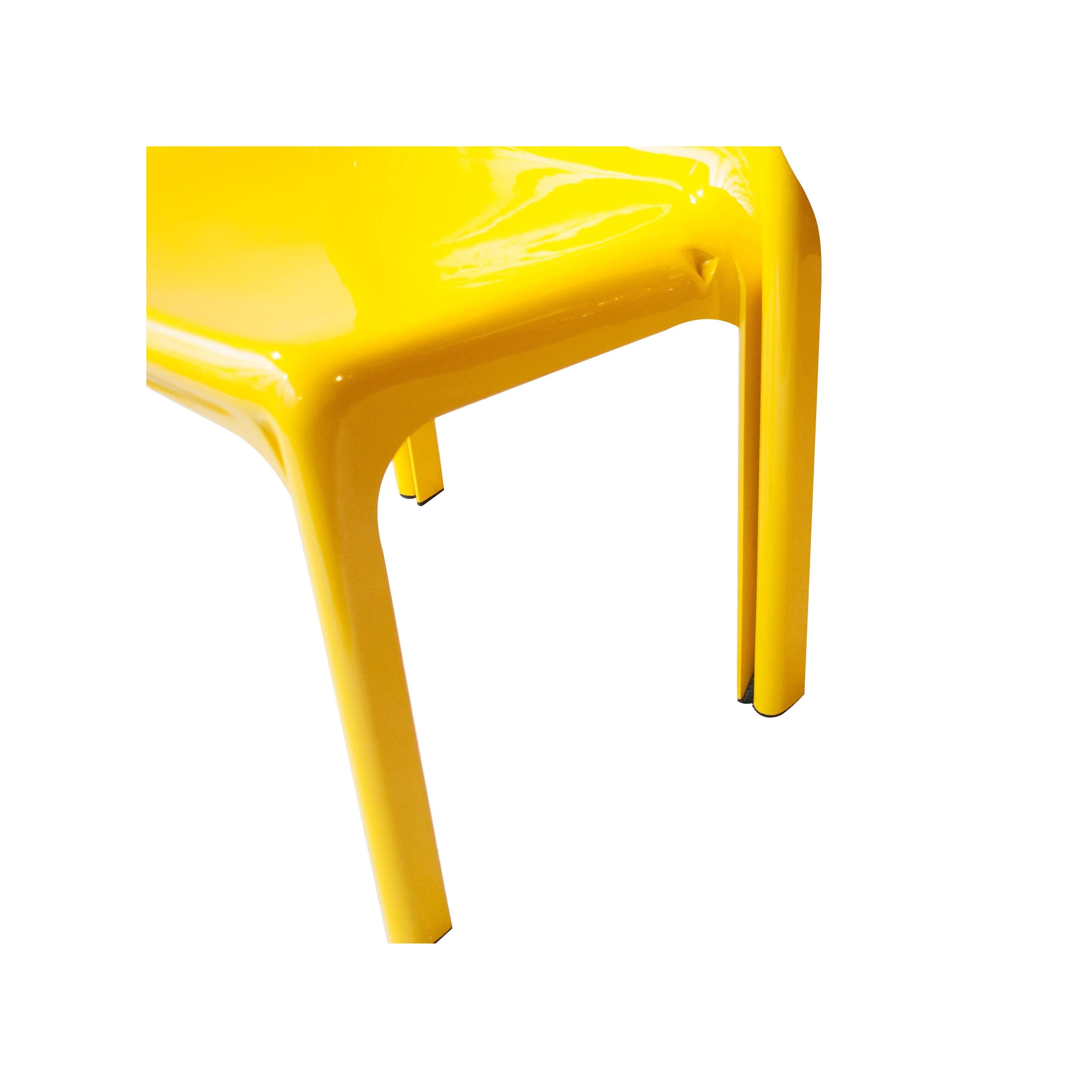 Fiberglass Vico Magistretti for Artemide Set of Four Yellow Selene Chairs, Italia, 1968