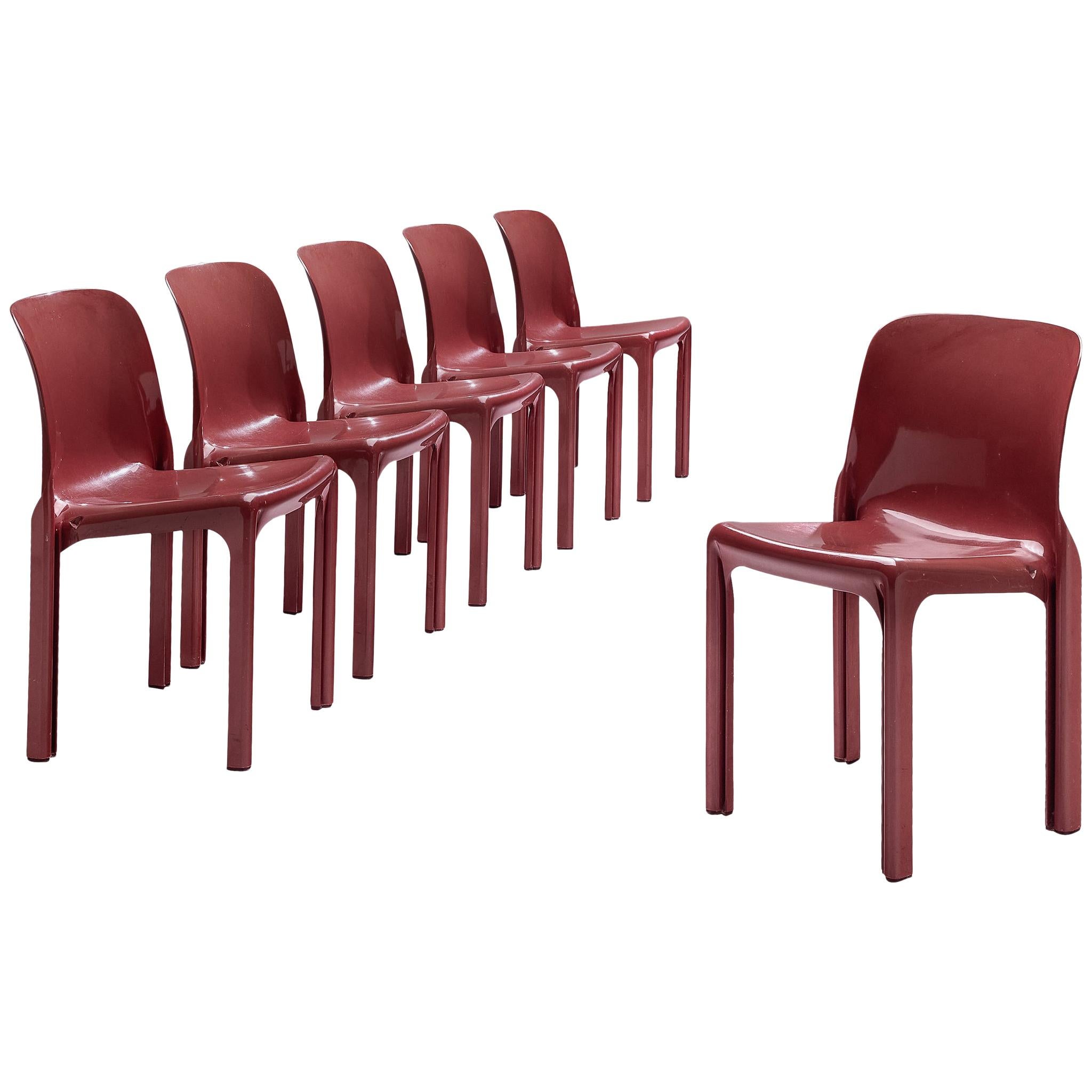 Vico Magistretti for Artemide Set of Six Dining Chairs 'Selene' in Red Fiberglas