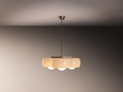 Lustre 'Triclinio' de Vico Magistretti pour Artemide en verre opalin