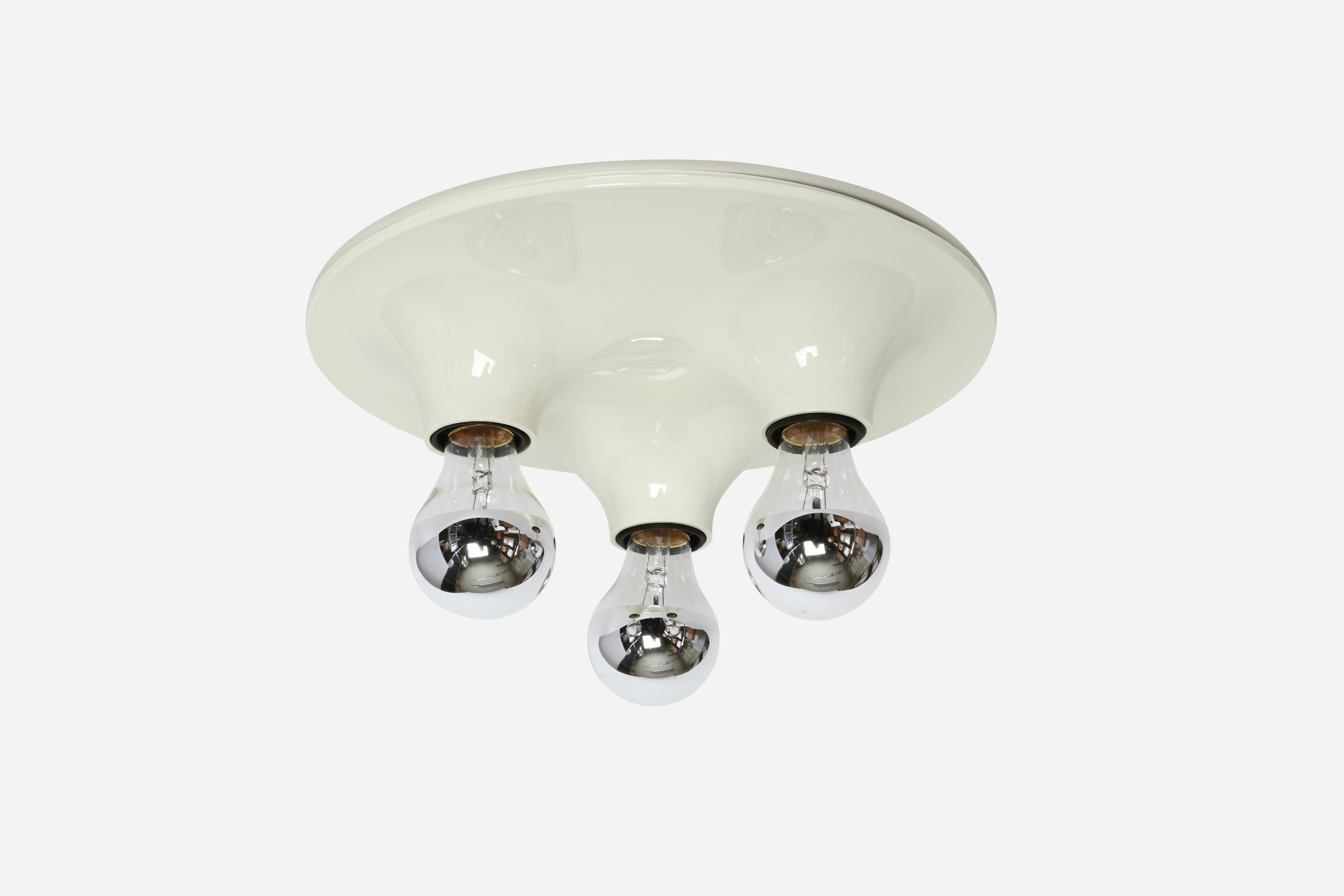 Vico Magistretti for Artemide 