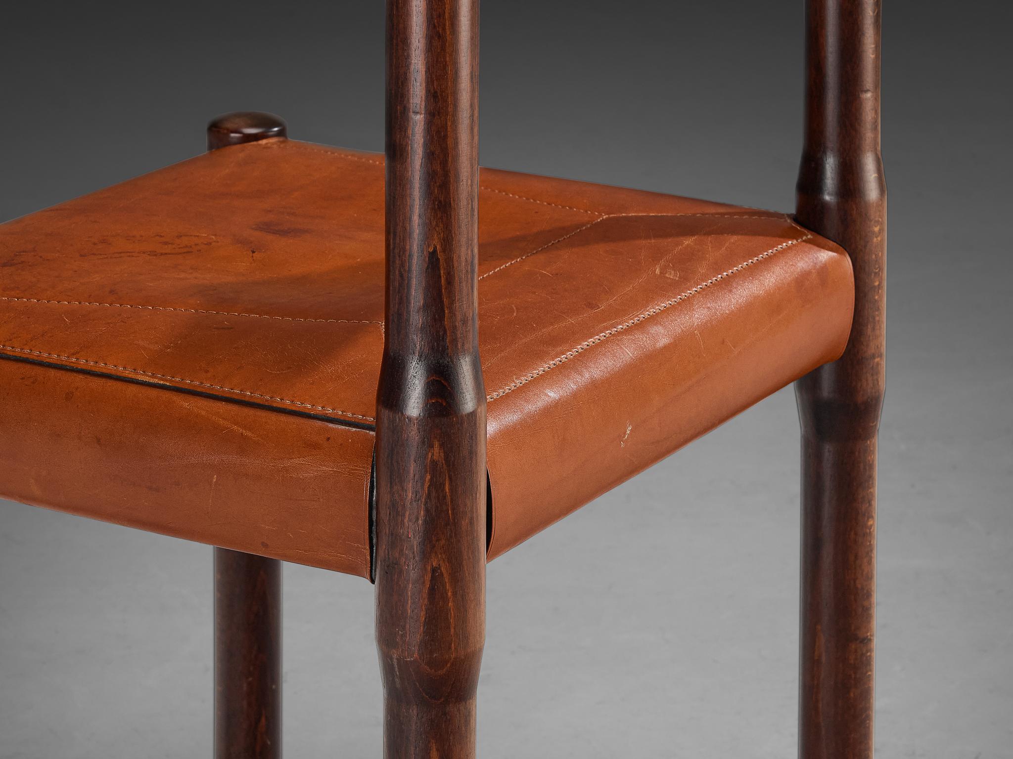 Vico Magistretti for Cassina Carimate Dining Chair in Leather & Dark Wood In Good Condition For Sale In Waalwijk, NL