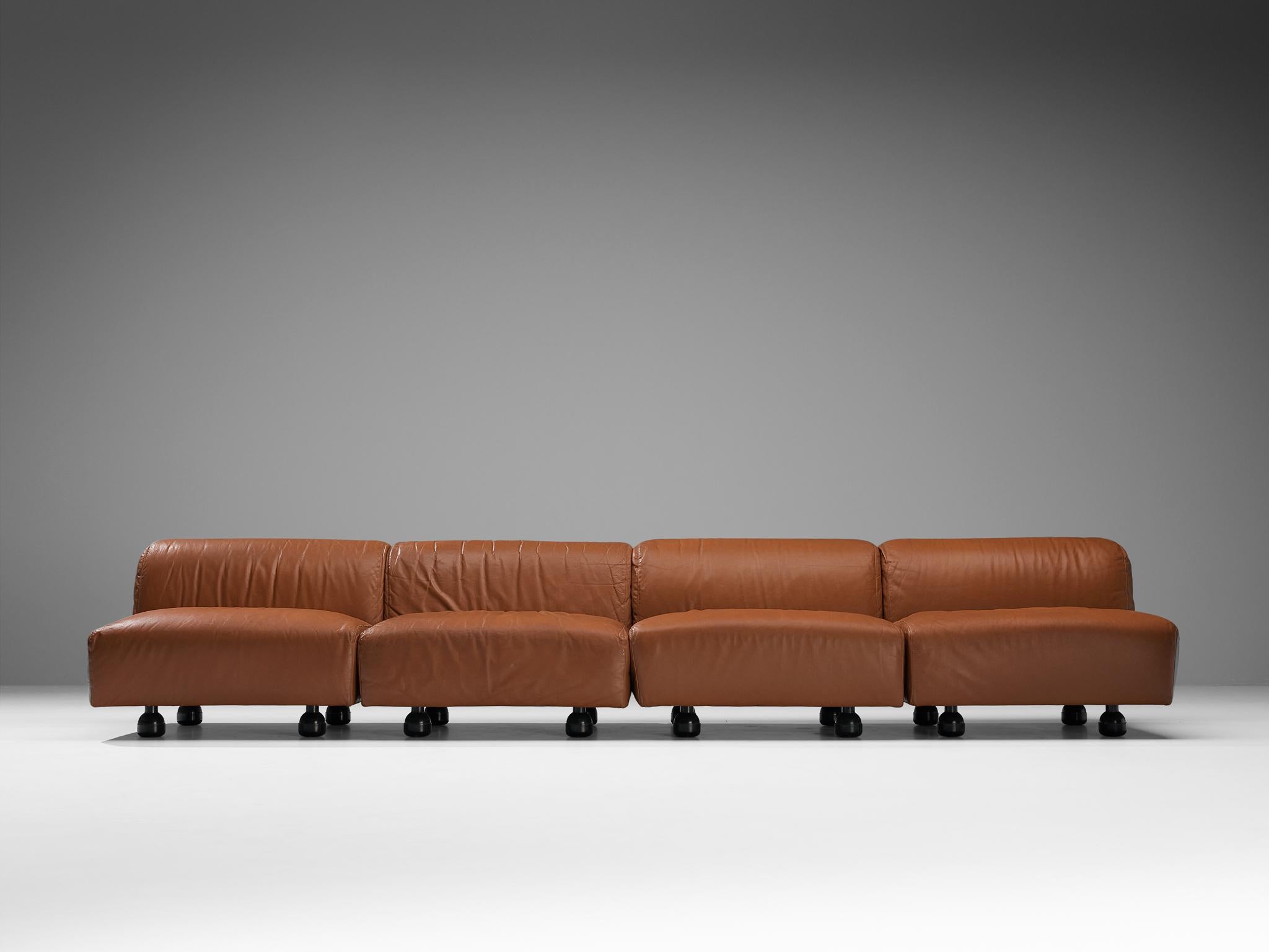 Post-Modern Vico Magistretti for Cassina 'Fiandra' Modular Sofa in Brown Leather For Sale