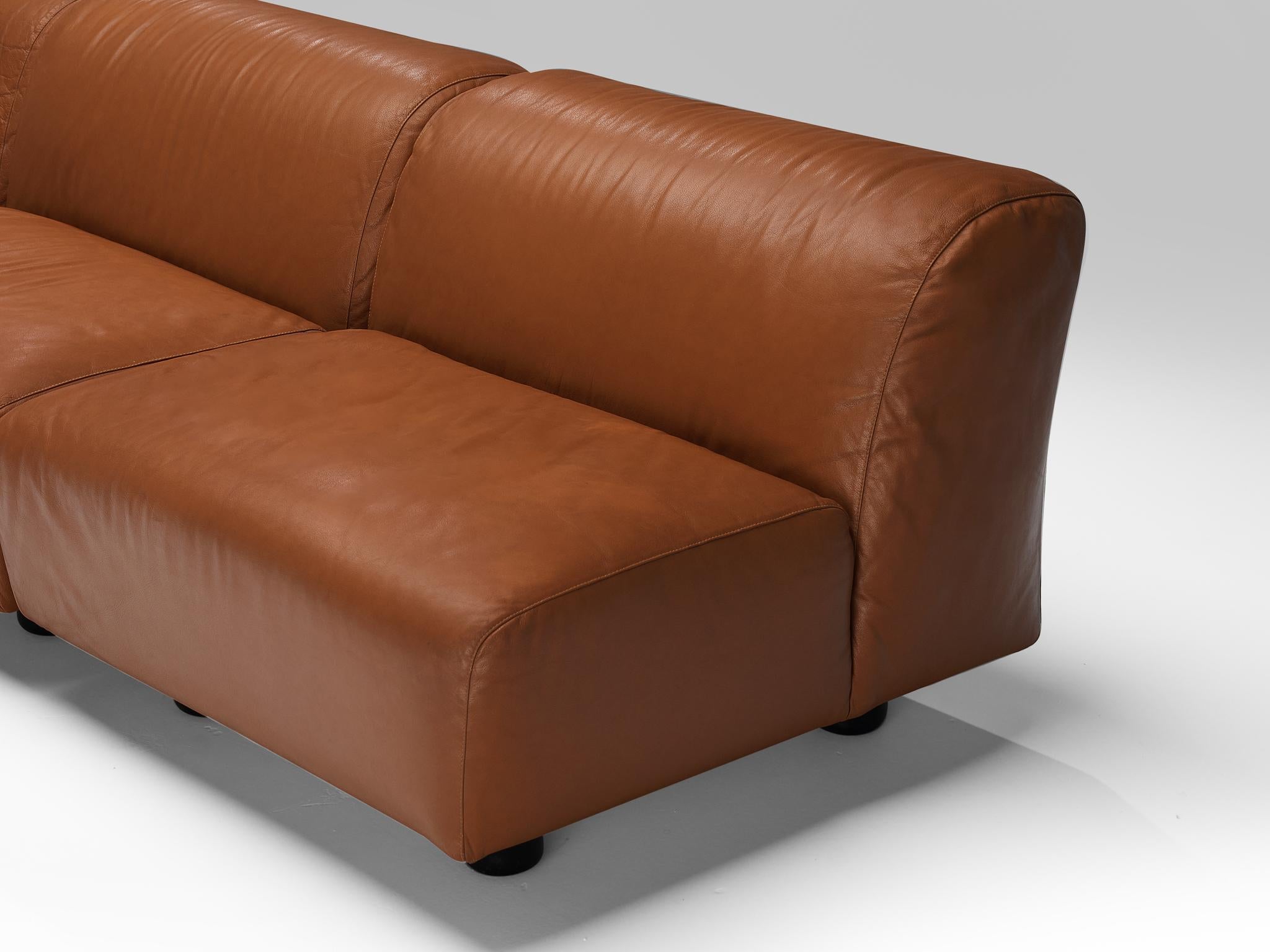 Late 20th Century Vico Magistretti for Cassina 'Fiandra' Modular Sofa in Brown Leather For Sale