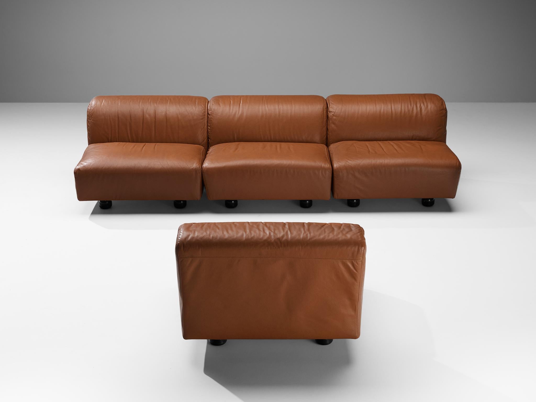 Vico Magistretti for Cassina 'Fiandra' Modular Sofa in Brown Leather For Sale 3
