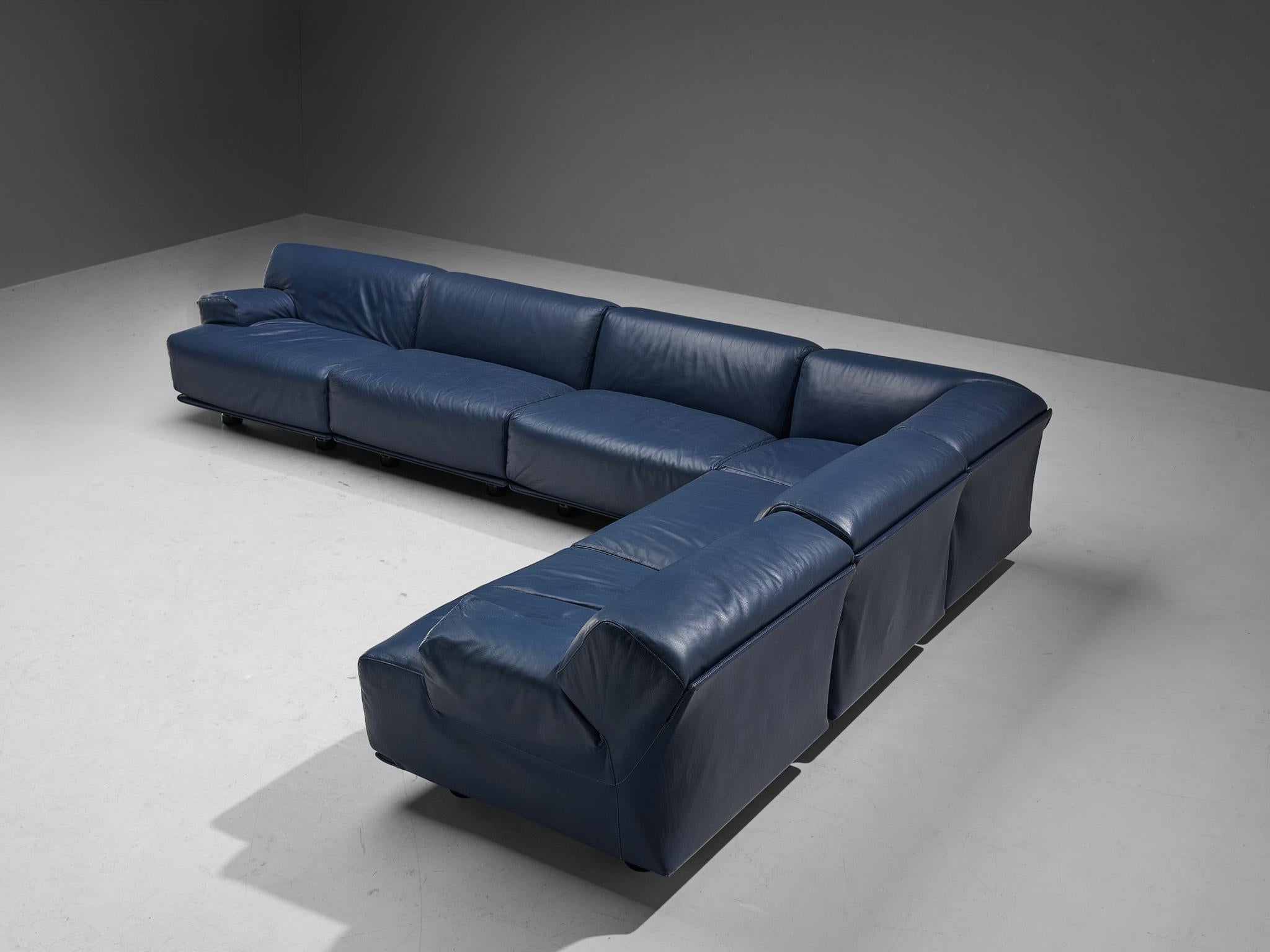 Leather Vico Magistretti for Cassina ‘Fiandra’ Sectional Sofa with Ottoman  For Sale