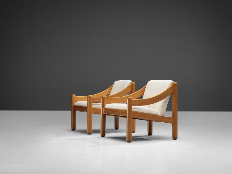 Vico Magistretti for Cassina Pair of ‘Carimate’ Lounge Chairs For Sale 3