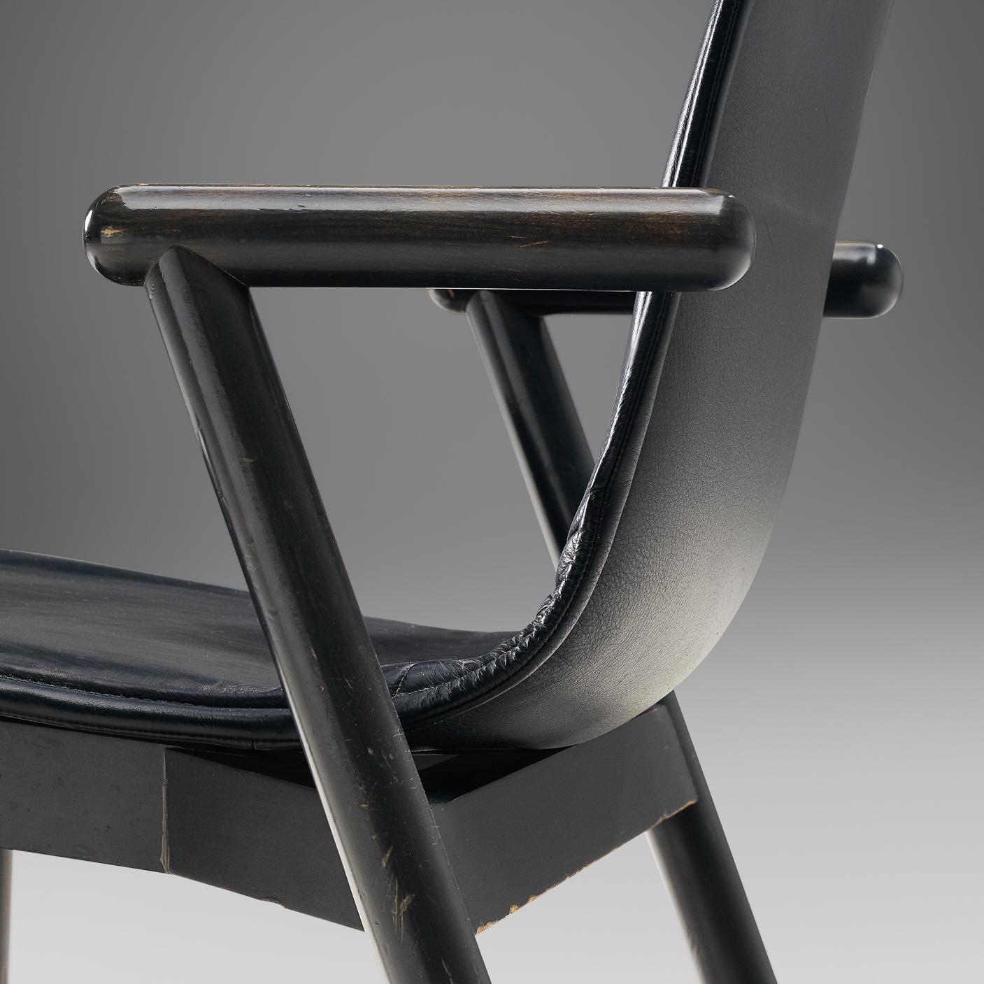Sessel „Villabianca“ von Vico Magistretti für Cassina aus schwarzem Leder im Angebot 1