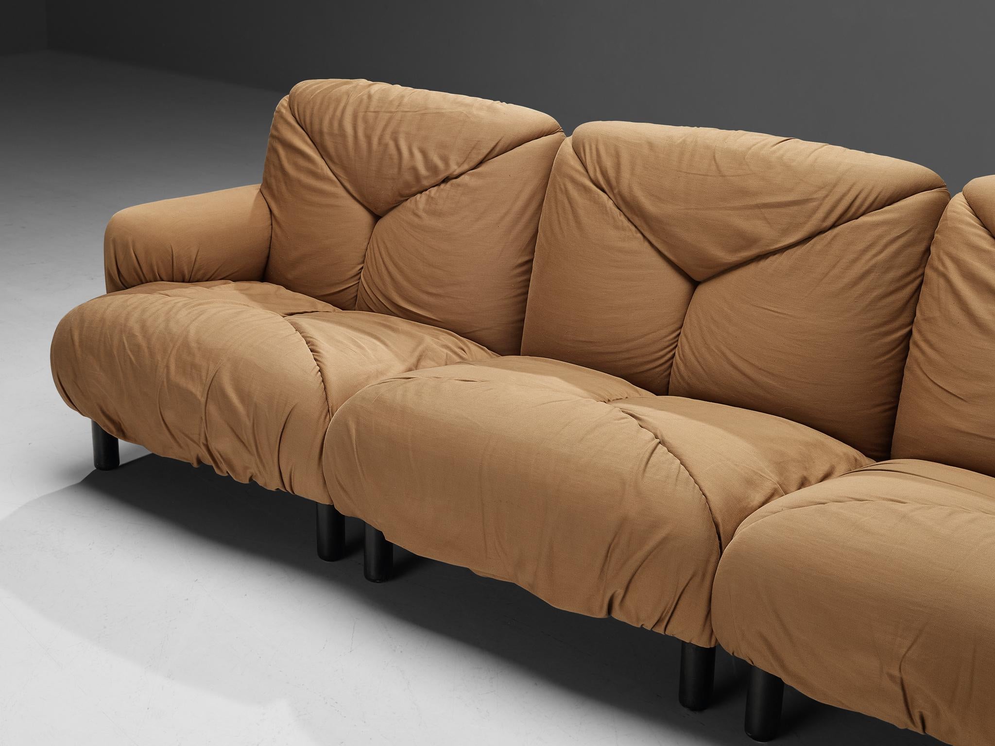 Italian Vico Magistretti for De Padova 'Davis' Sofa in Camel Beige Upholstery  For Sale