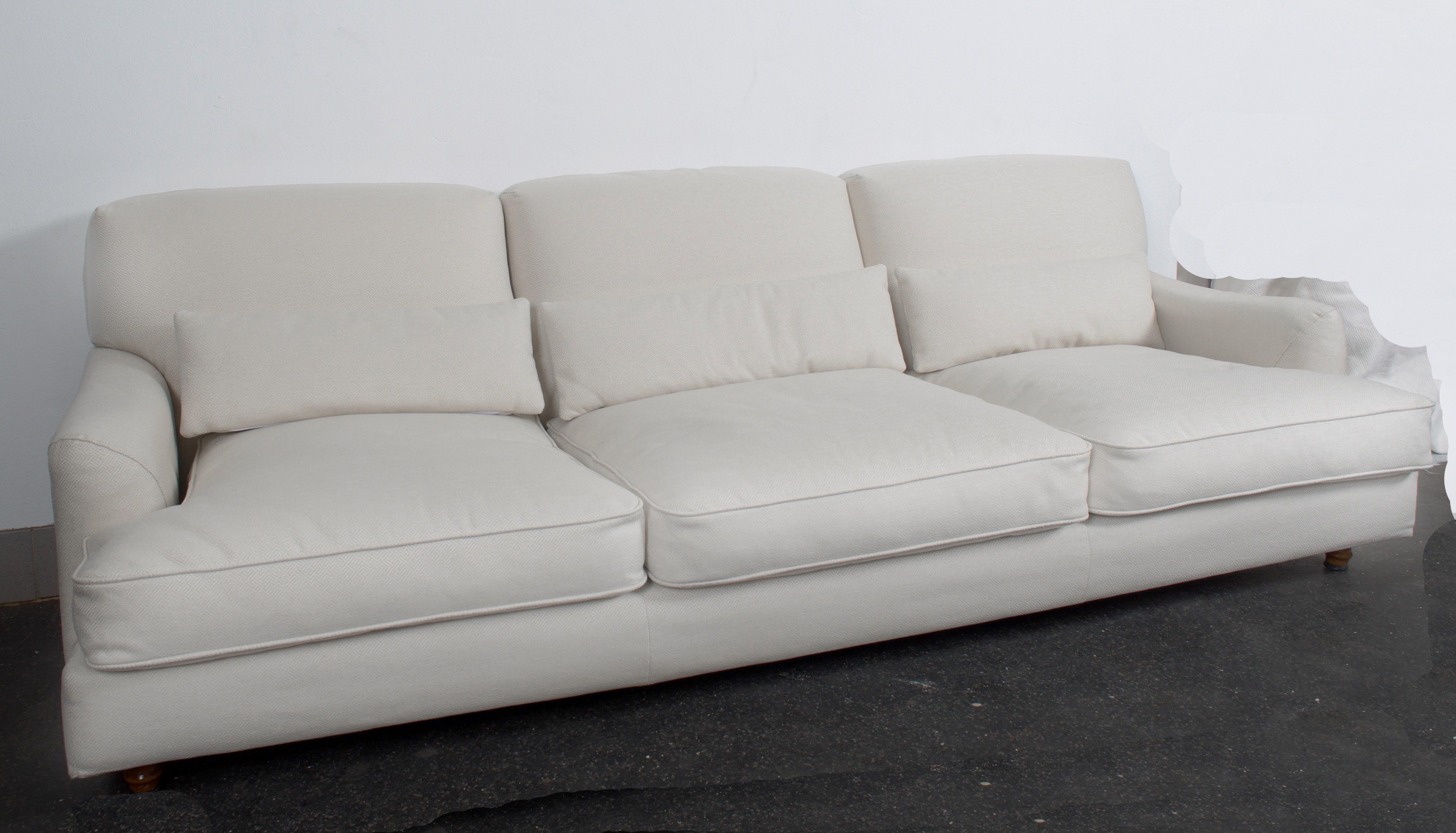 Vico Magistretti for Depadova Three-Seat Sofa Model Raffles For Sale 8