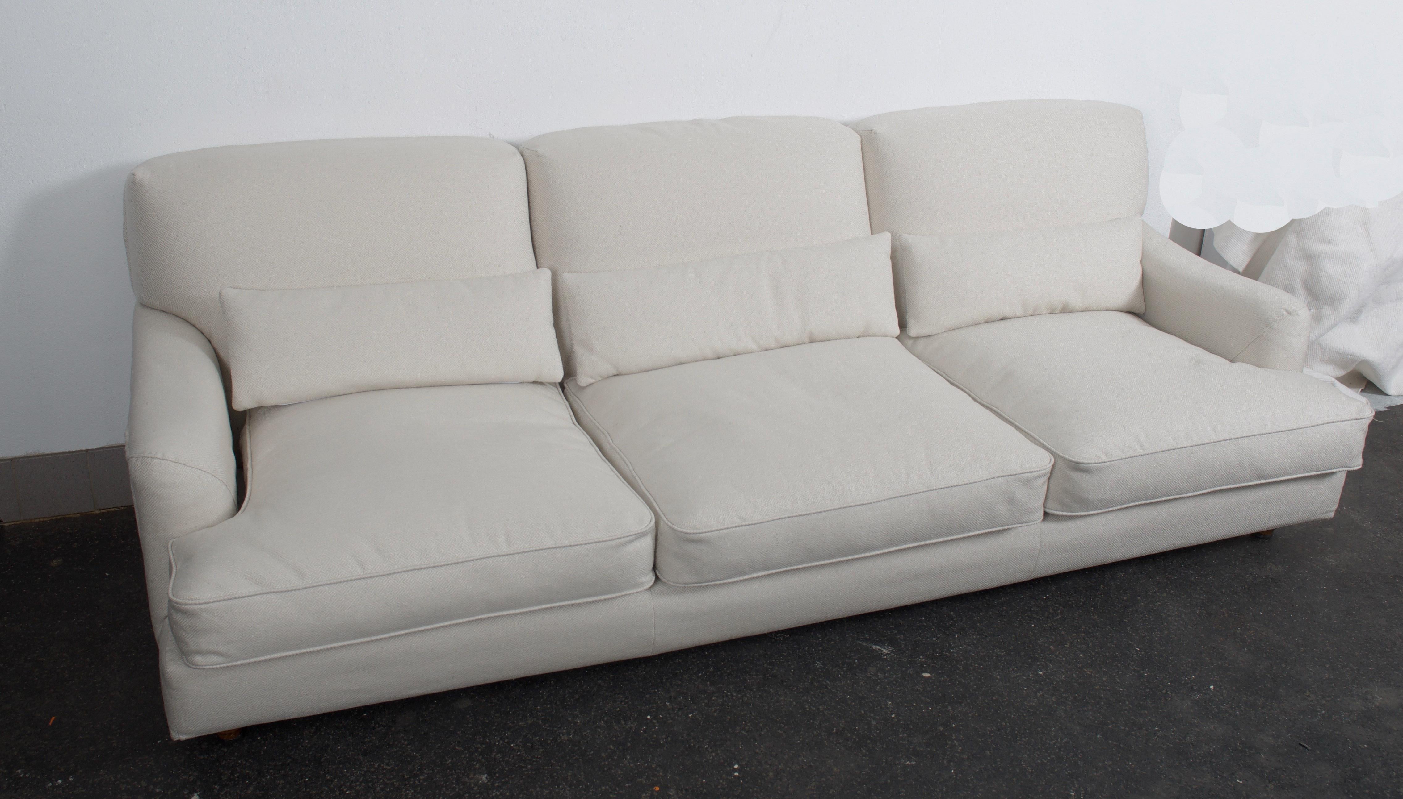 Vico Magistretti for Depadova Three-Seat Sofa Model Raffles For Sale 9