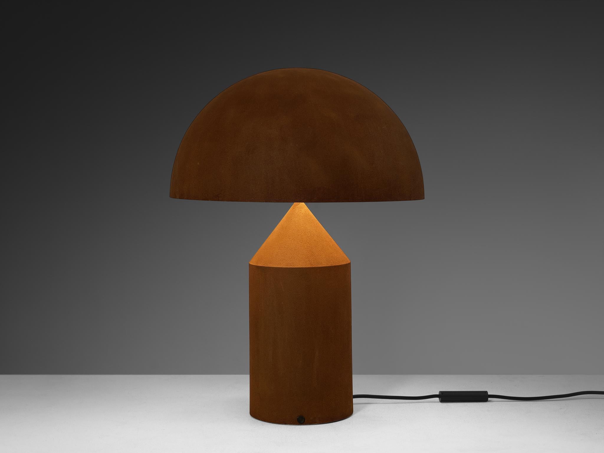Vico Magistretti for Oluce, 'Atollo' lamp, first edition model '233', aluminum, Italy, 1977

The Atollo lighting object, designed by Vico Magistretti in 1977, stands as one of his most acclaimed creations. This particular design earned Magistretti