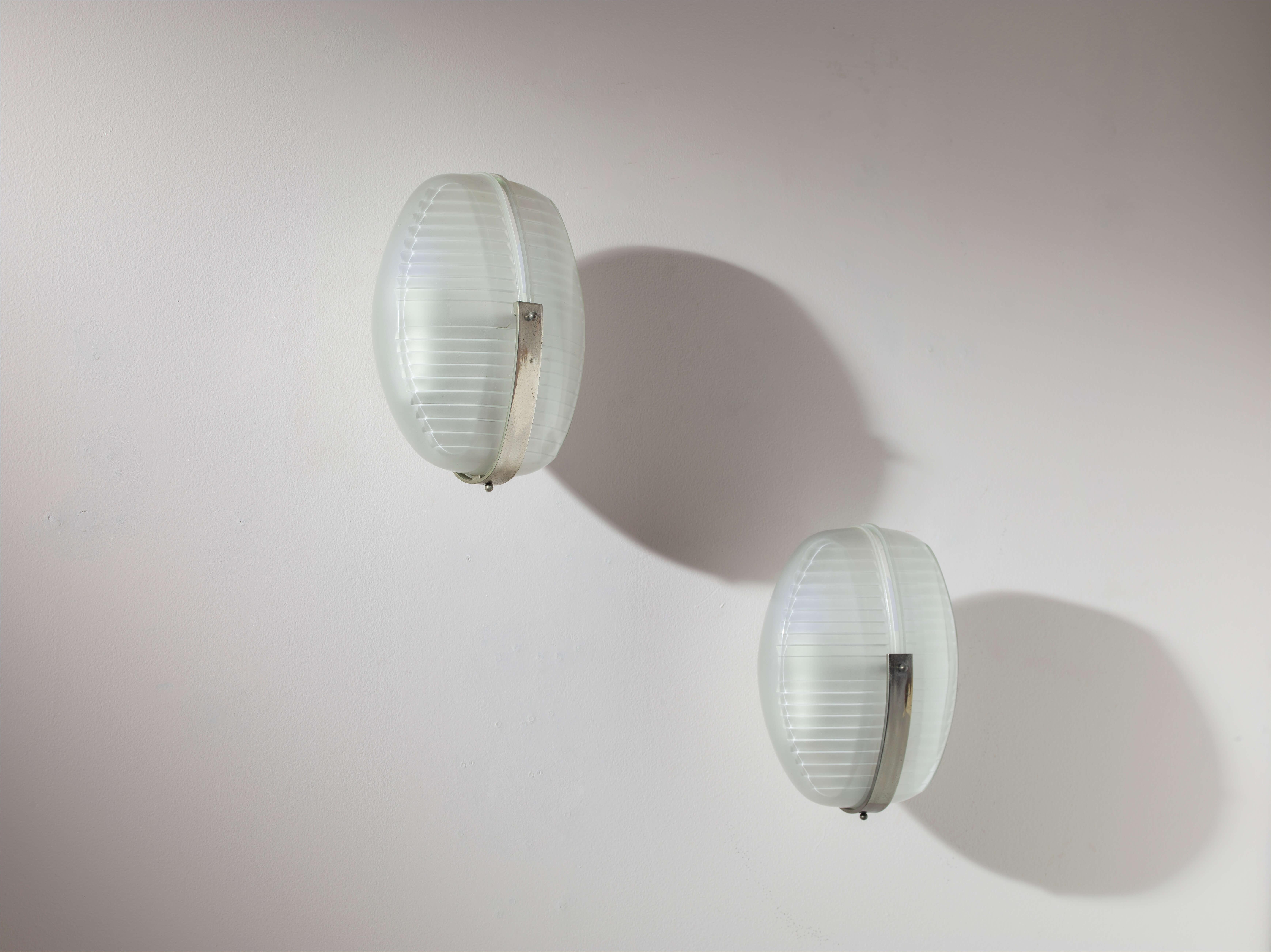 Metal Vico Magistretti glass and metal Lambda wall lights produced by Artemide, Italy