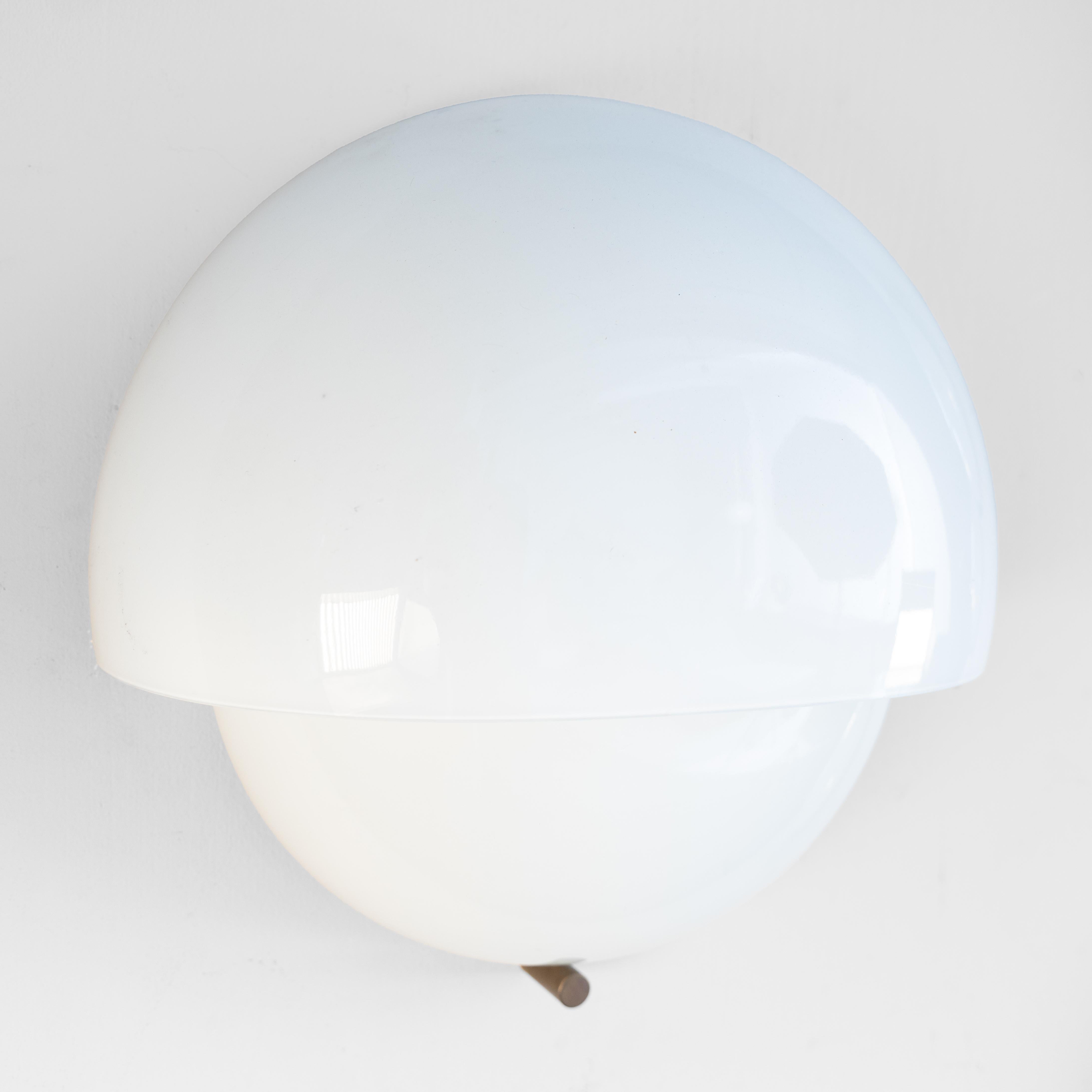 Italian Vico Magistretti Grande Mania wall lamp, set of 3 For Sale