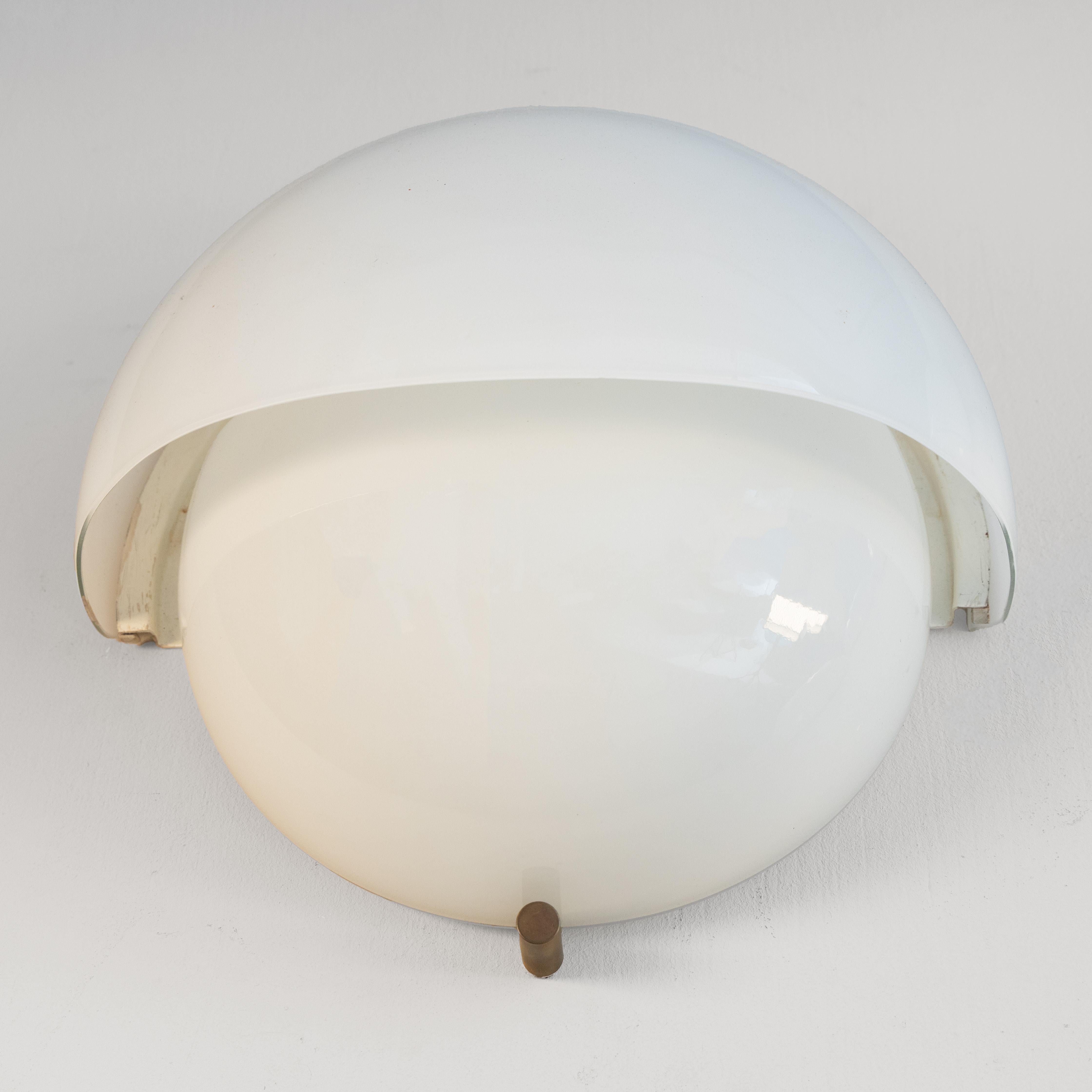 Vico Magistretti Grande Mania wall lamp, set of 3 In Good Condition For Sale In Milano, Lombardia