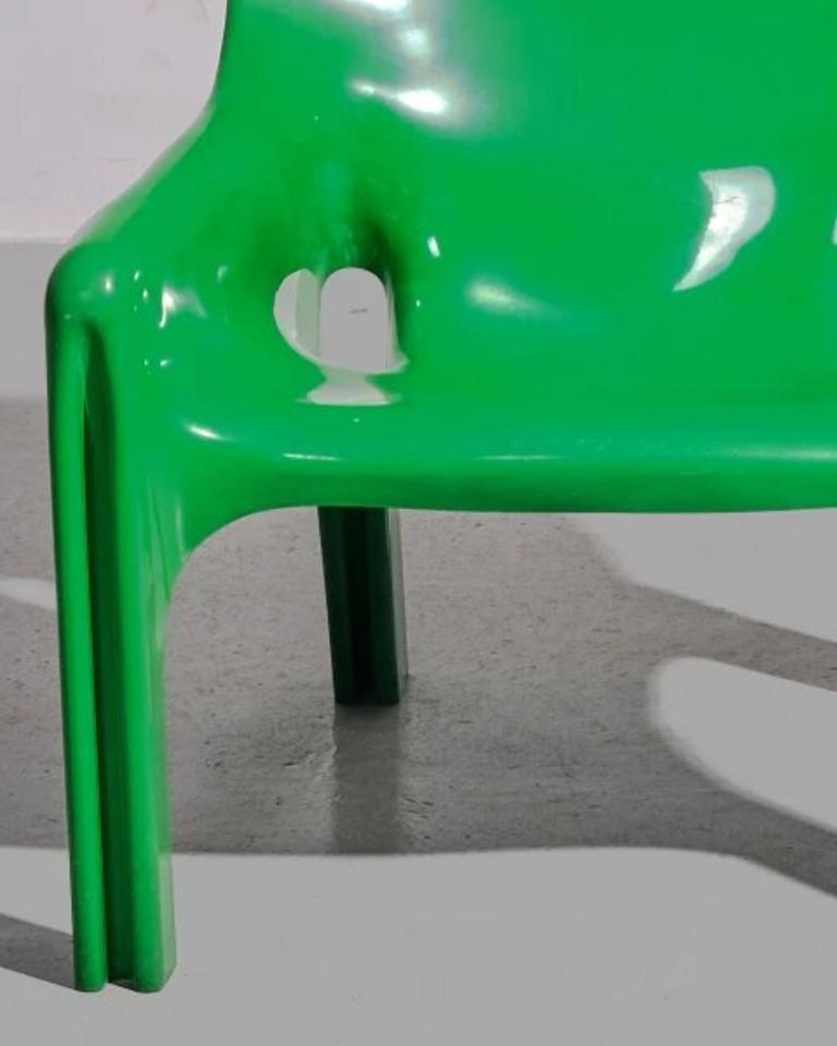 Italian Vico Magistretti Green 'Vicario' Lounge Chair For Artemide For Sale