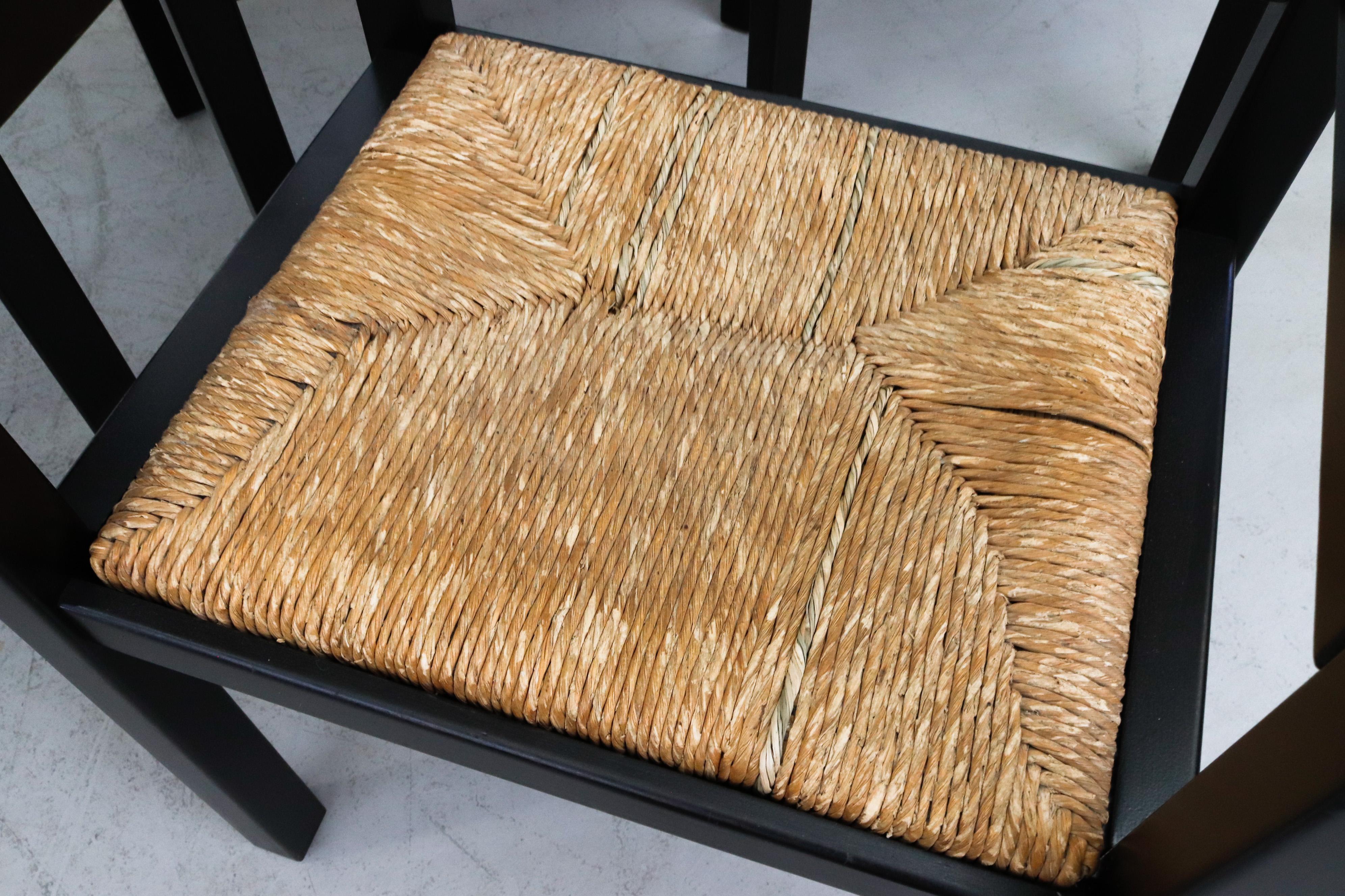 Vico Magistretti Inspired Modernist Two Tone Dining Set 9