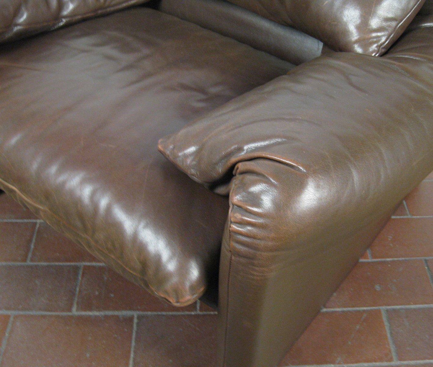 Vico Magistretti Italian Dark Brow Leather Maralunga Lounge Chair, Cassina 1973 1