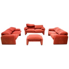 Vico Magistretti Living Room Set Maralunga Sofa and Stool Cassina, Italy, 1973