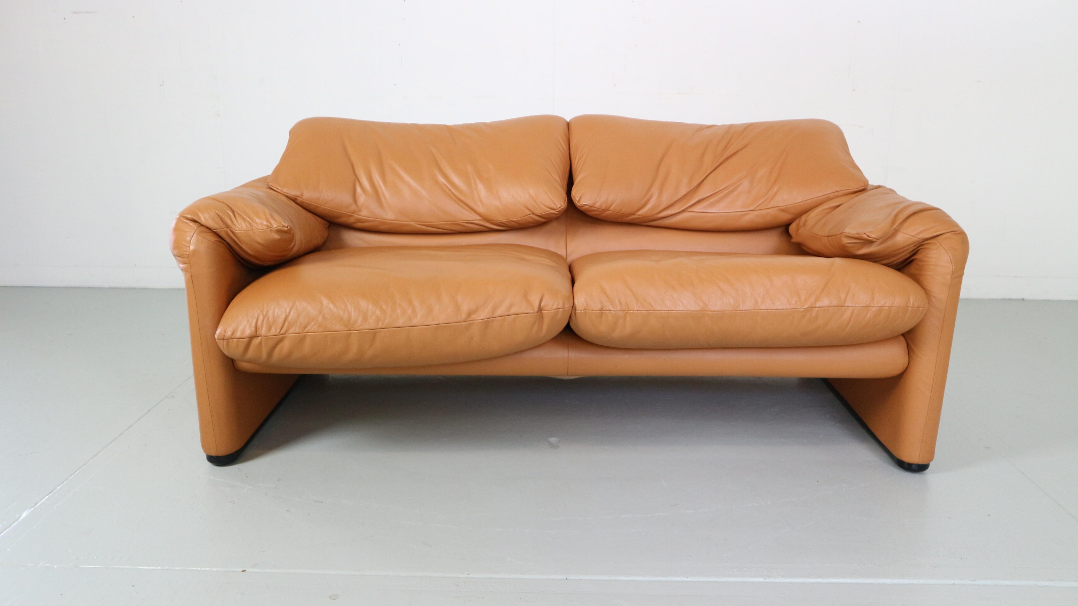 maralunga sofa