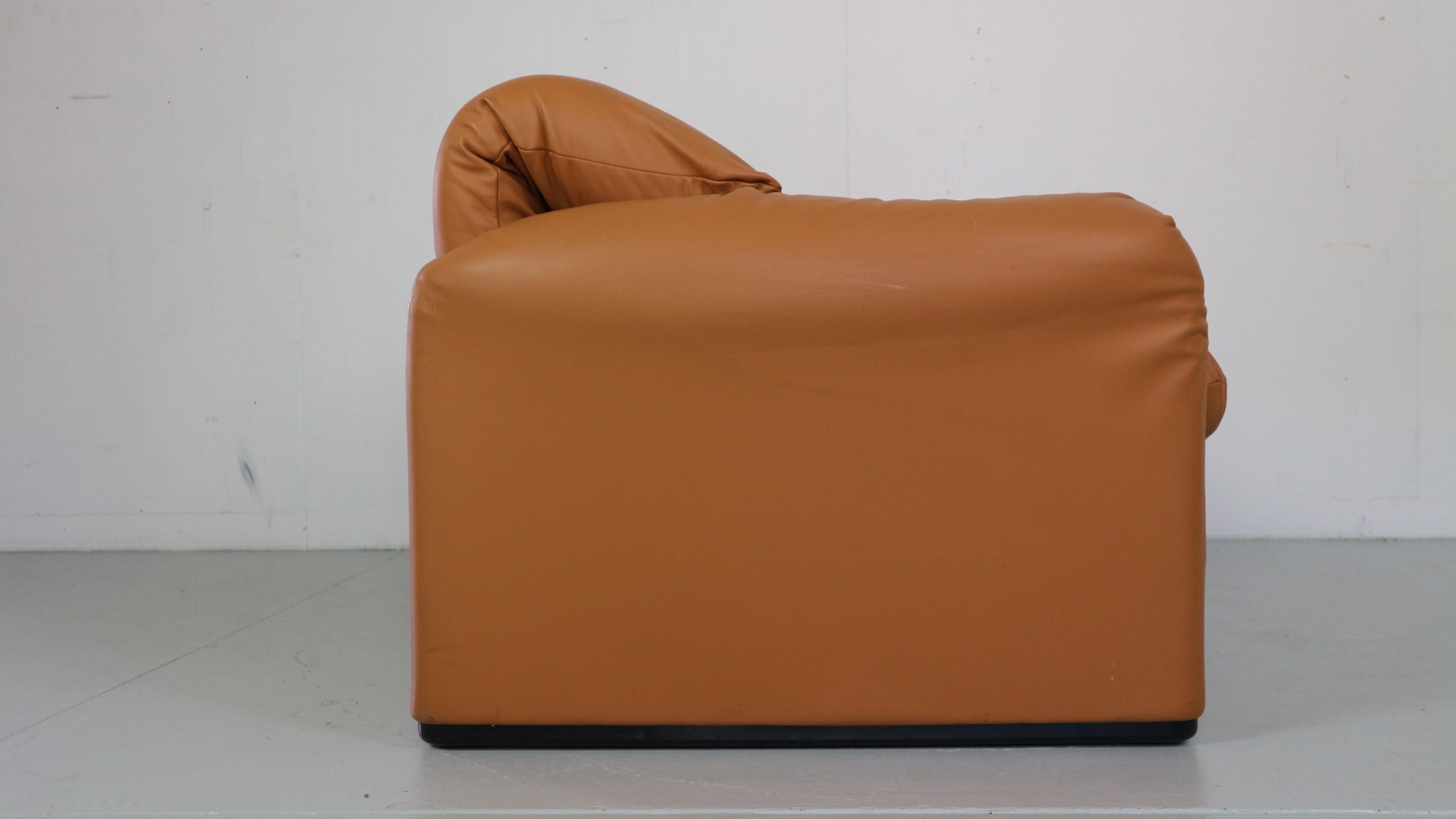 Leather Vico Magistretti 