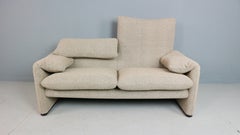 Vico Magistretti "Maralunga" 2-seater re-upholstered sofa For Cassina